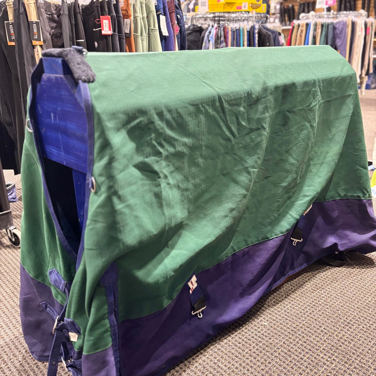 Used 84" Green/Navy Schneiders/Dura Tech Turnout Sheet