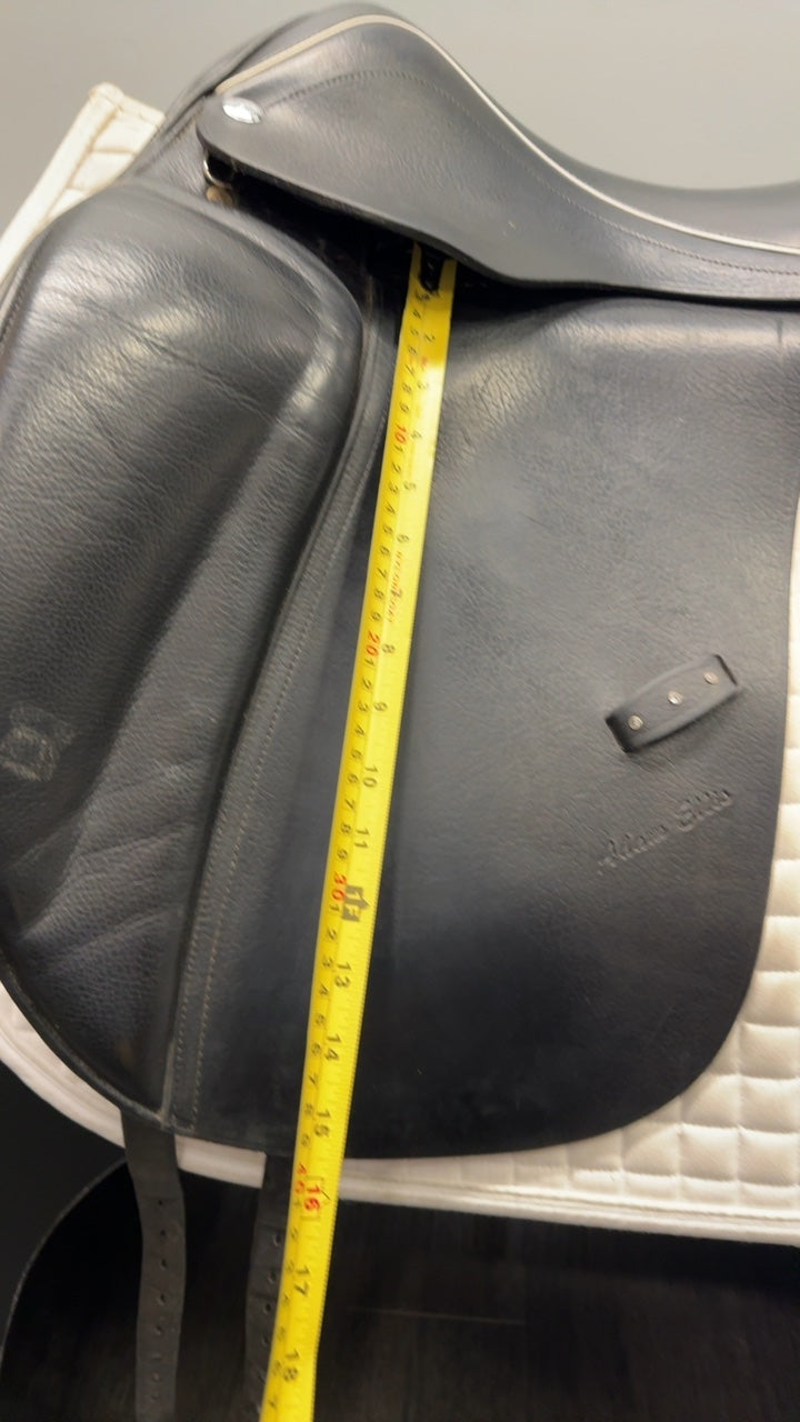 Used Adam-Ellis Walsall Saddle 18.5 Medium Tree