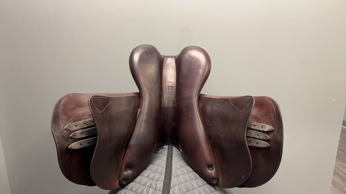 LlUsed Devoucoux Biarritz Saddle 18" Medium Tree