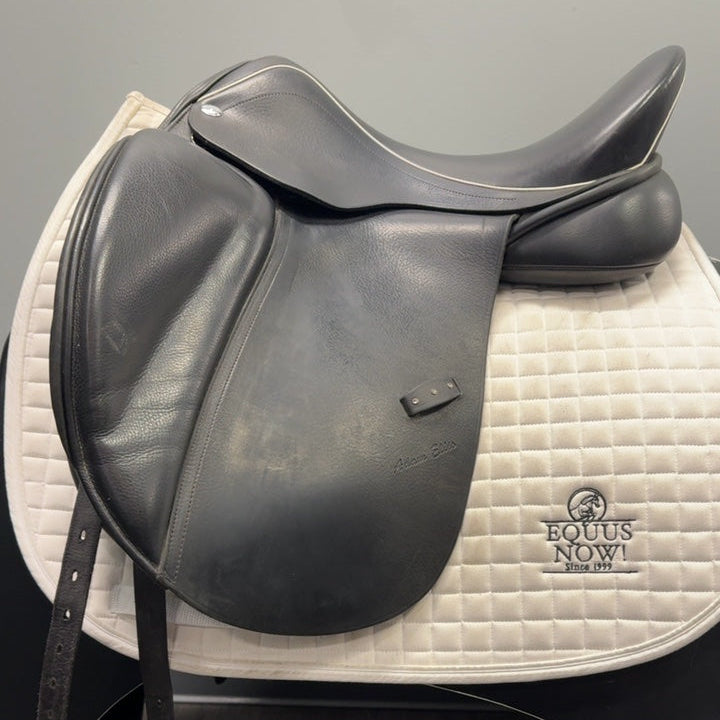 Used Adam-Ellis Walsall Saddle 18.5 Medium Tree