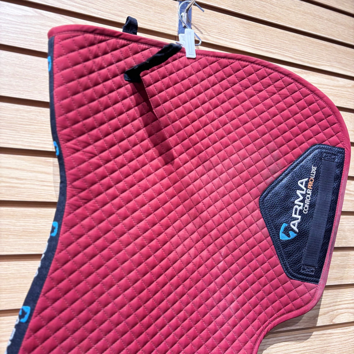 Used 17-18" Red ARMA Contour Pro Luxe Jump Saddle Pad