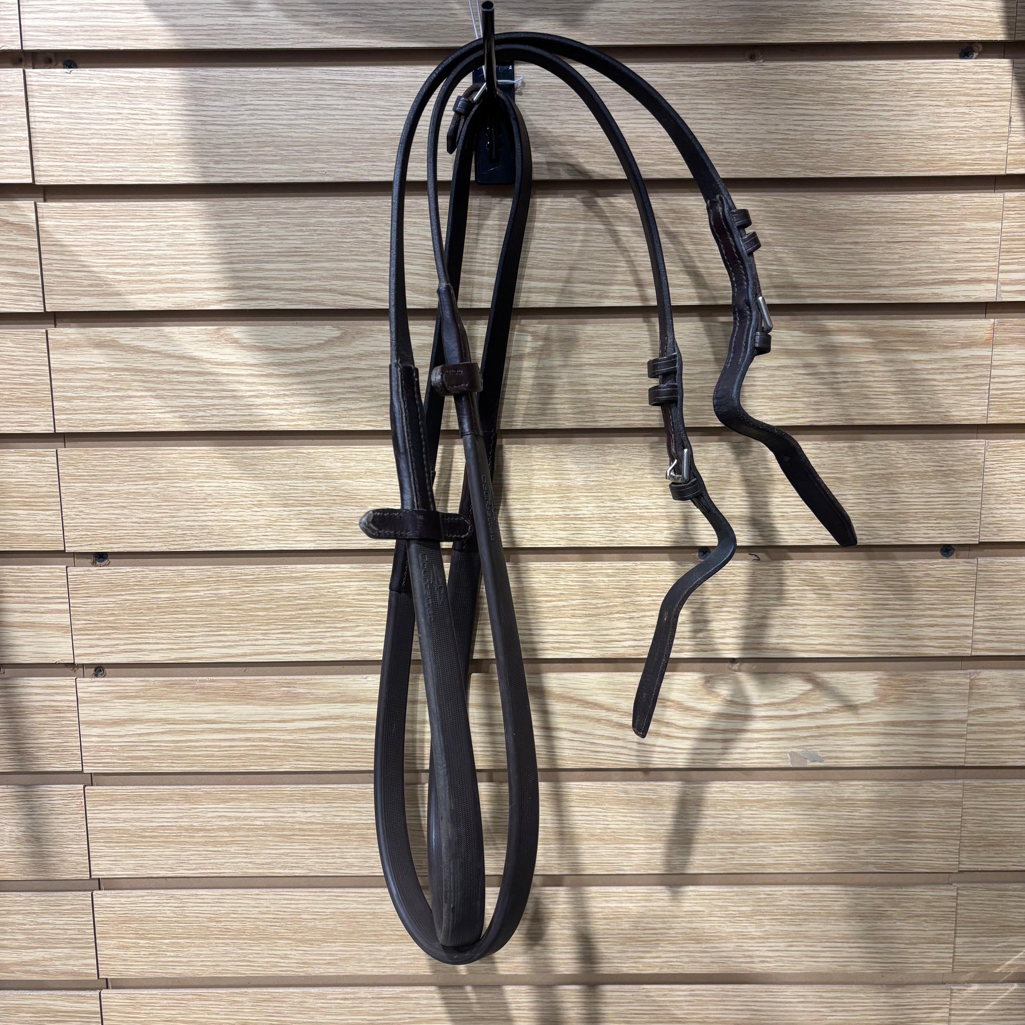 Used 60" Courbette Rubber Reins