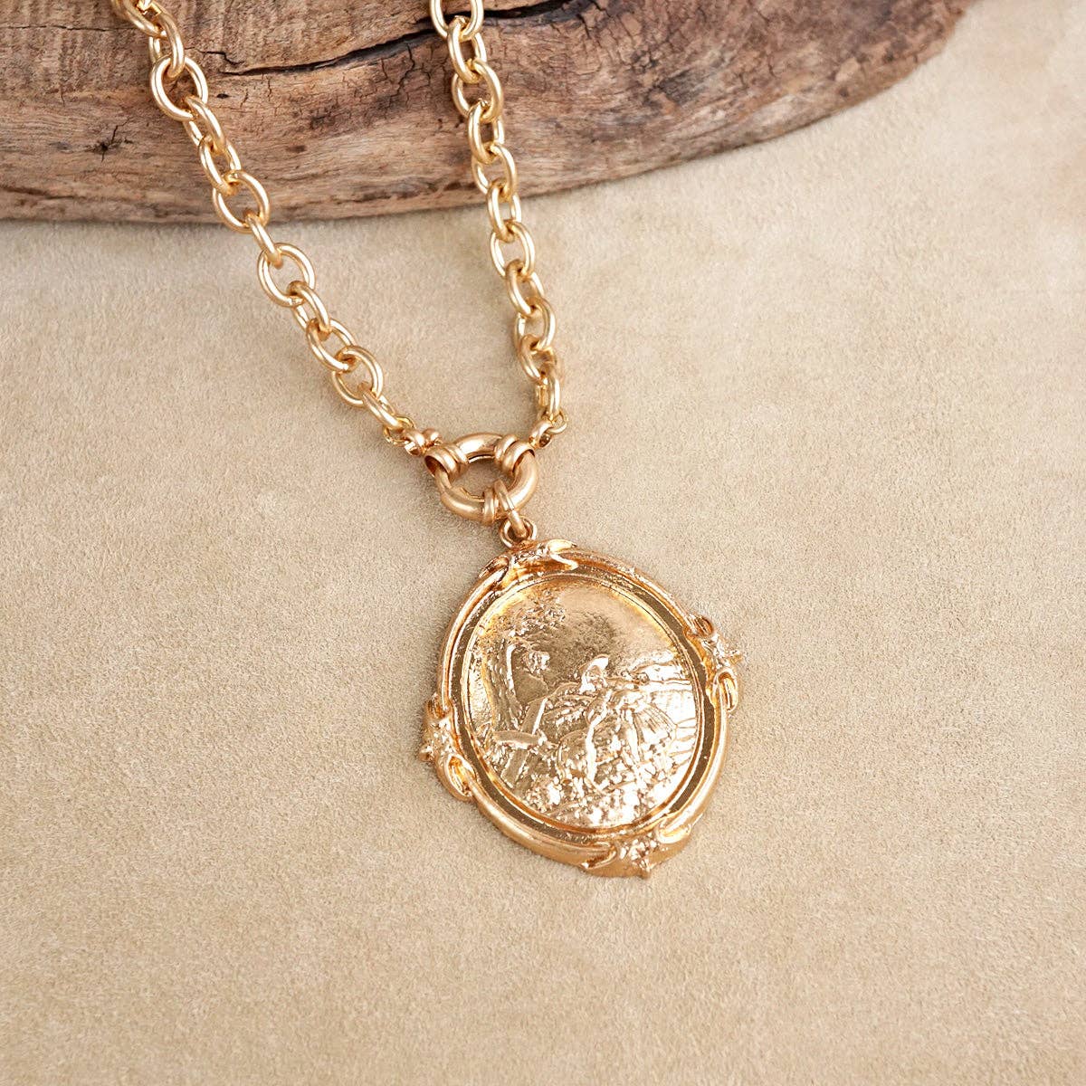 Long Horse Pendant Necklace – Equestrian Keepsake