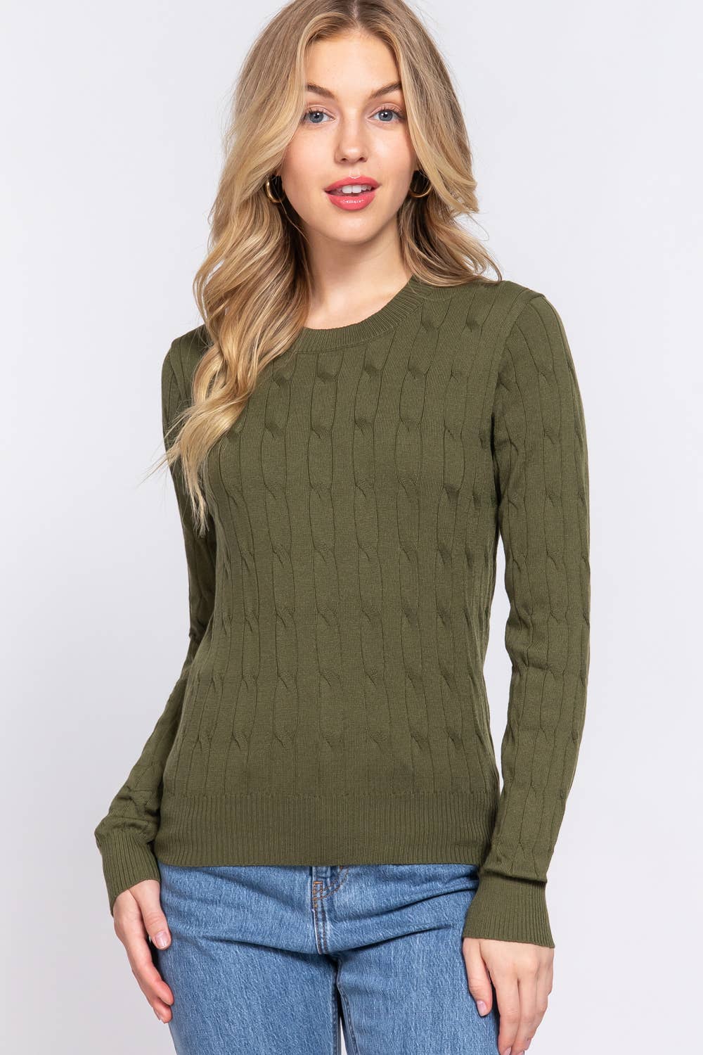 Long Sleeve Round Neck Cable Sweater