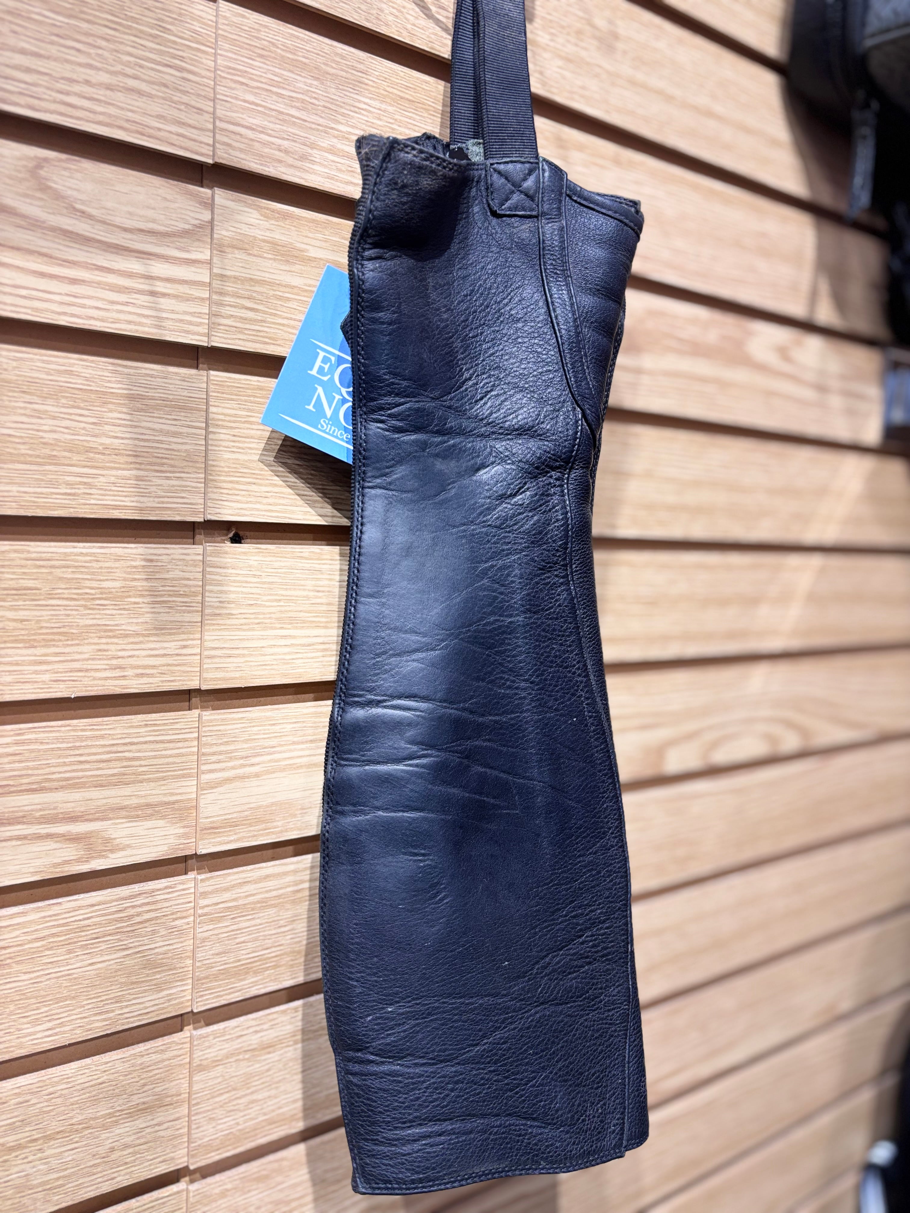 Used Ariat Breeze XST Black Half Chaps