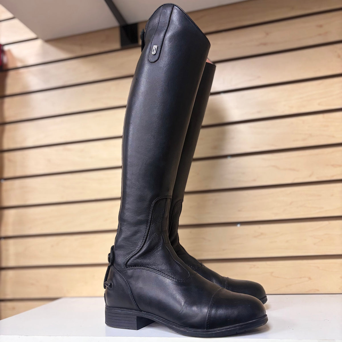 Used 37 Slim/Regular Black Tredstep Donatello III Field Boots