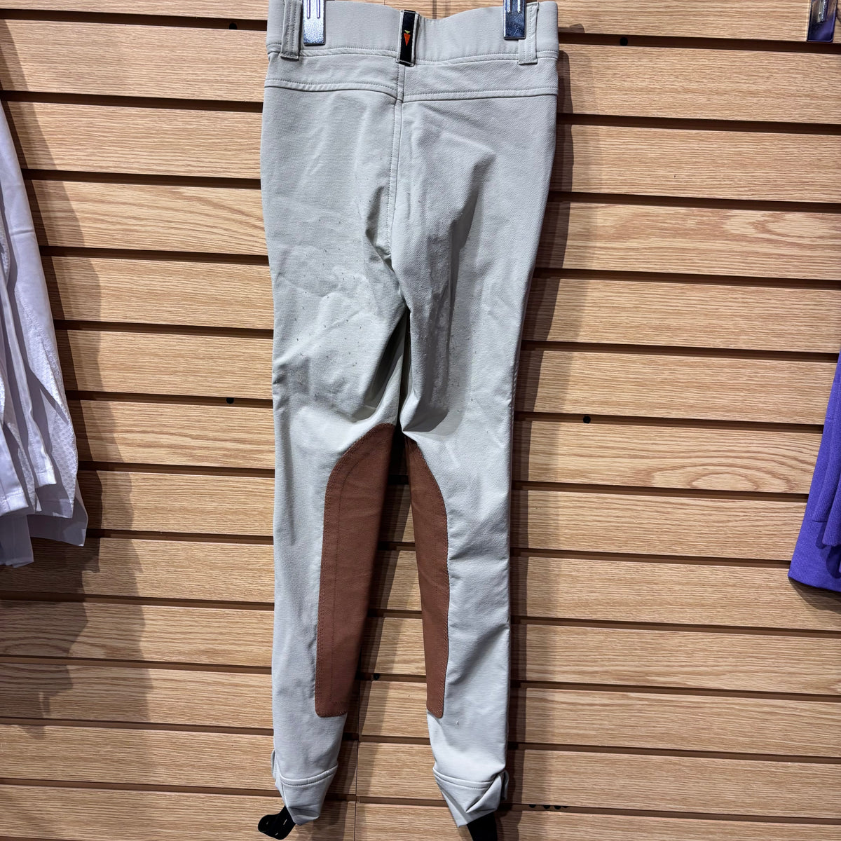 Used Youth Medium Tan Kerrits Crossover Knee Patch Jods