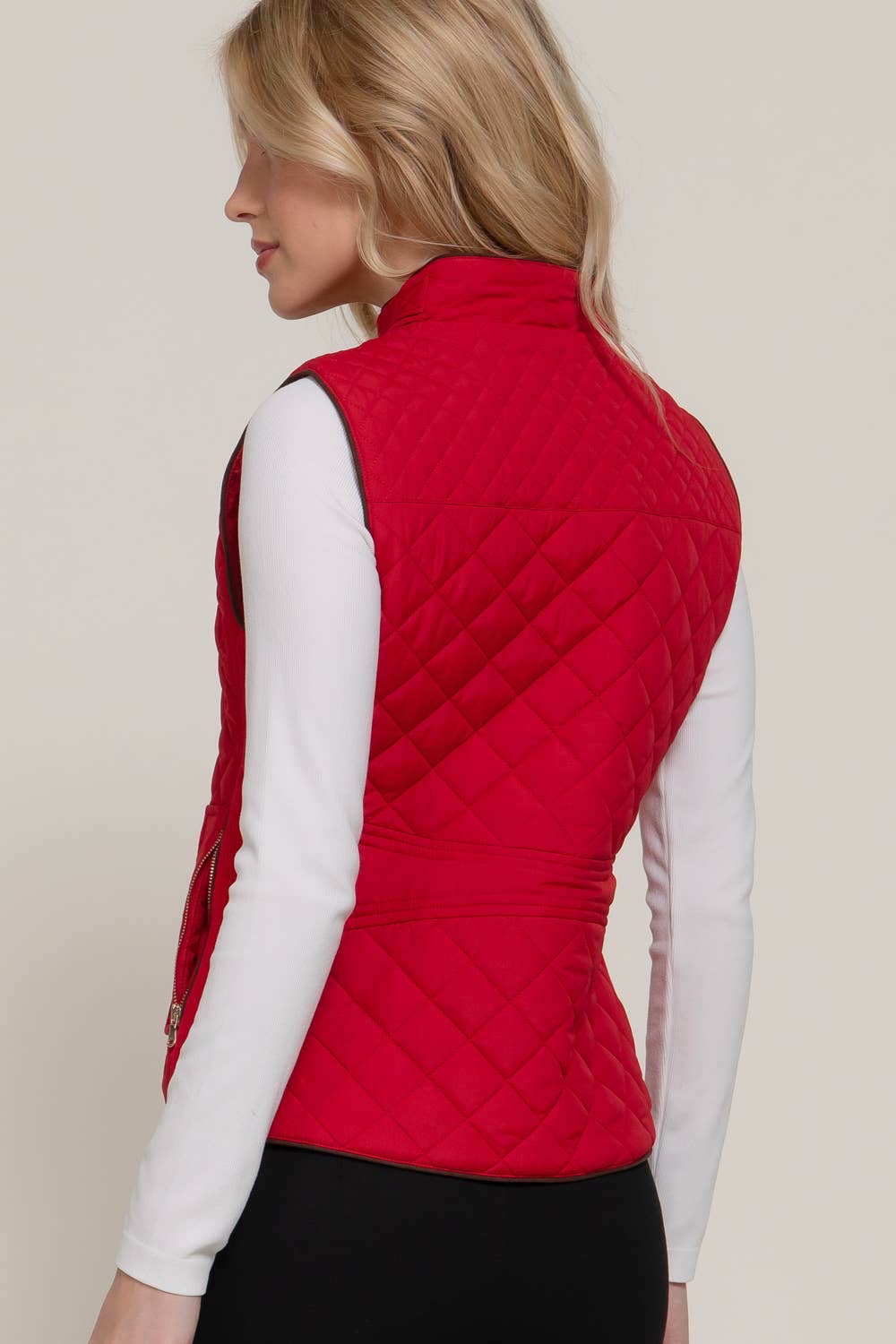 Quilted Padding Vest w/ Suede Piping