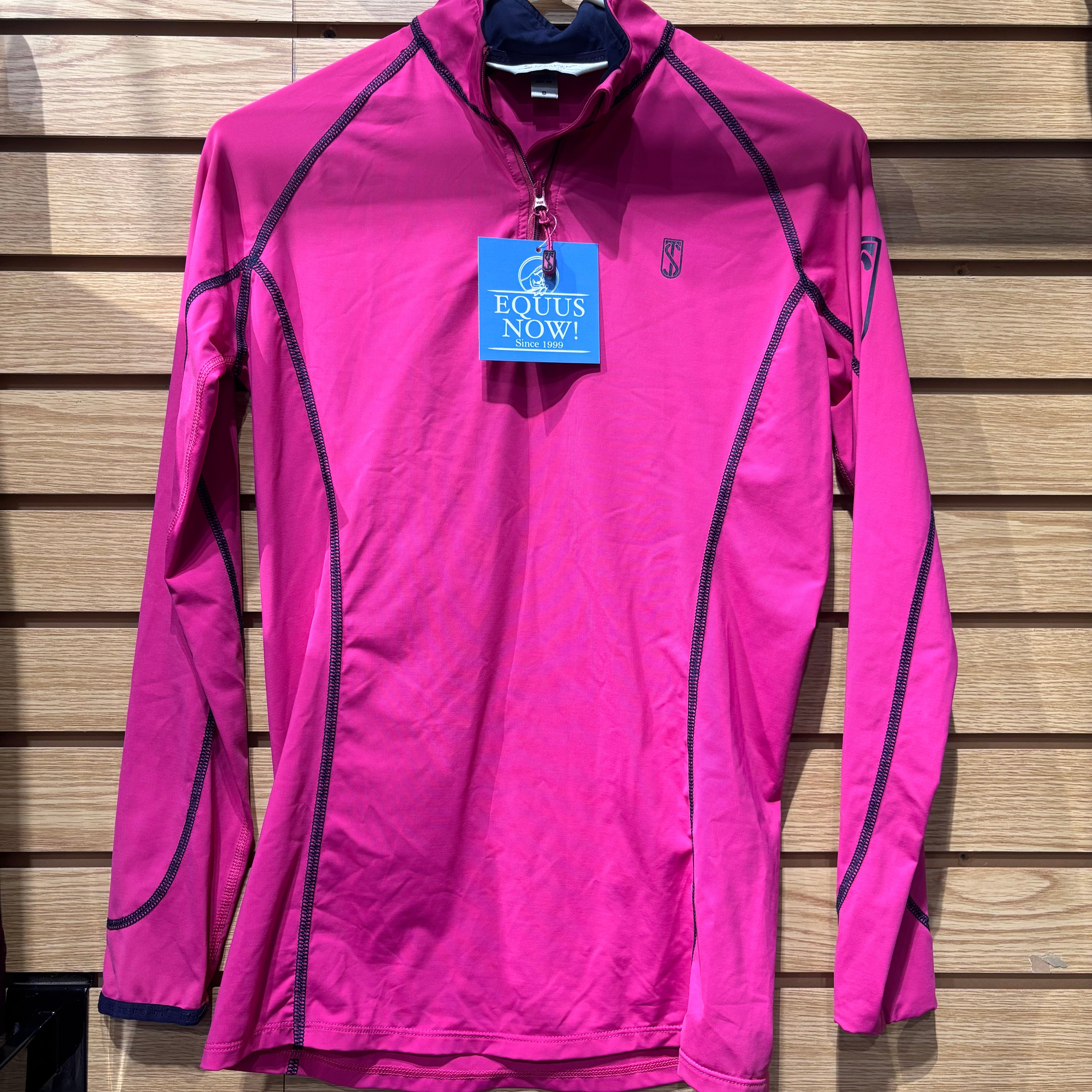 Used Small Hot Pink Tredstep Long Sleeve 1/4 Zip Tech Shirt