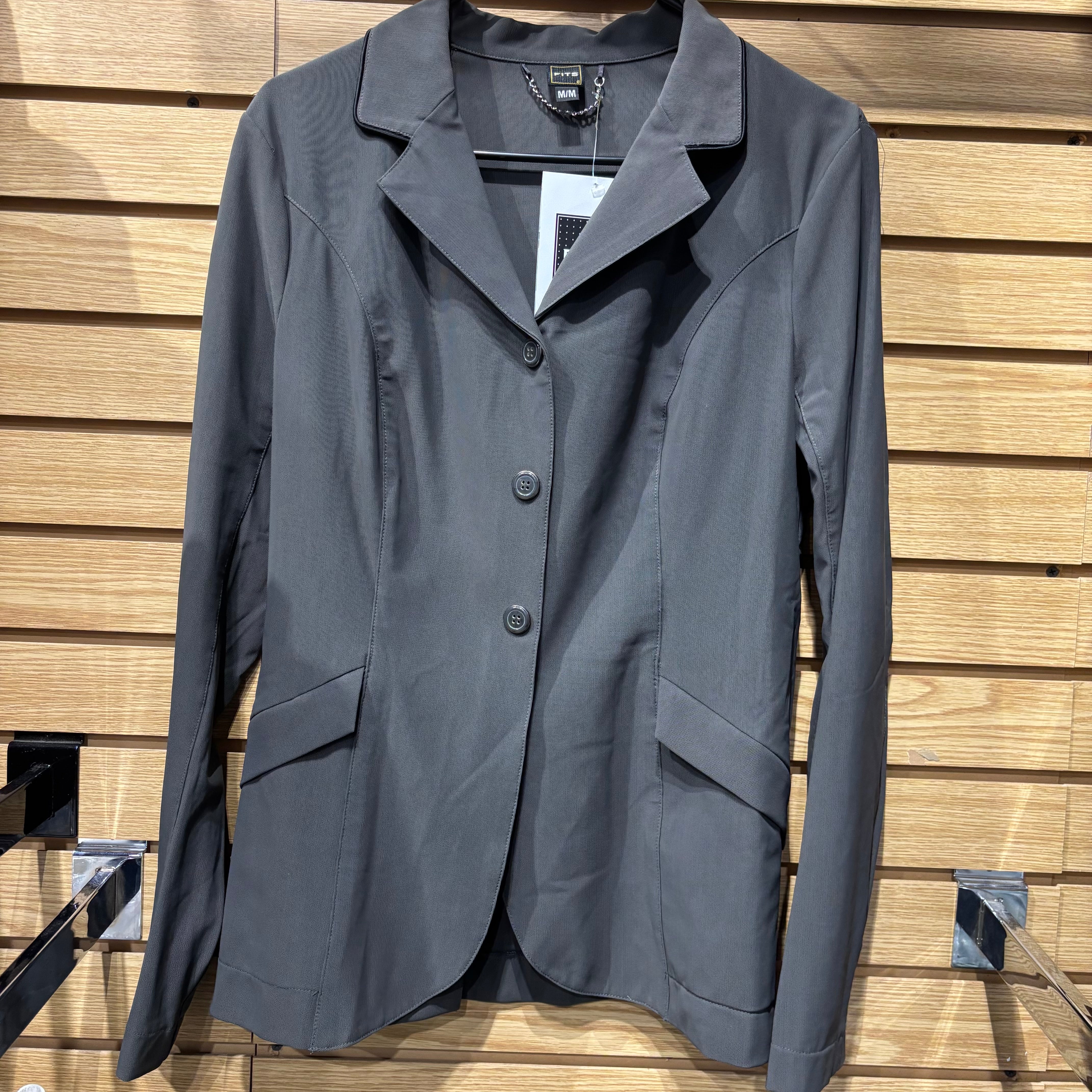 Used Fits Medium Grey Show Jacket
