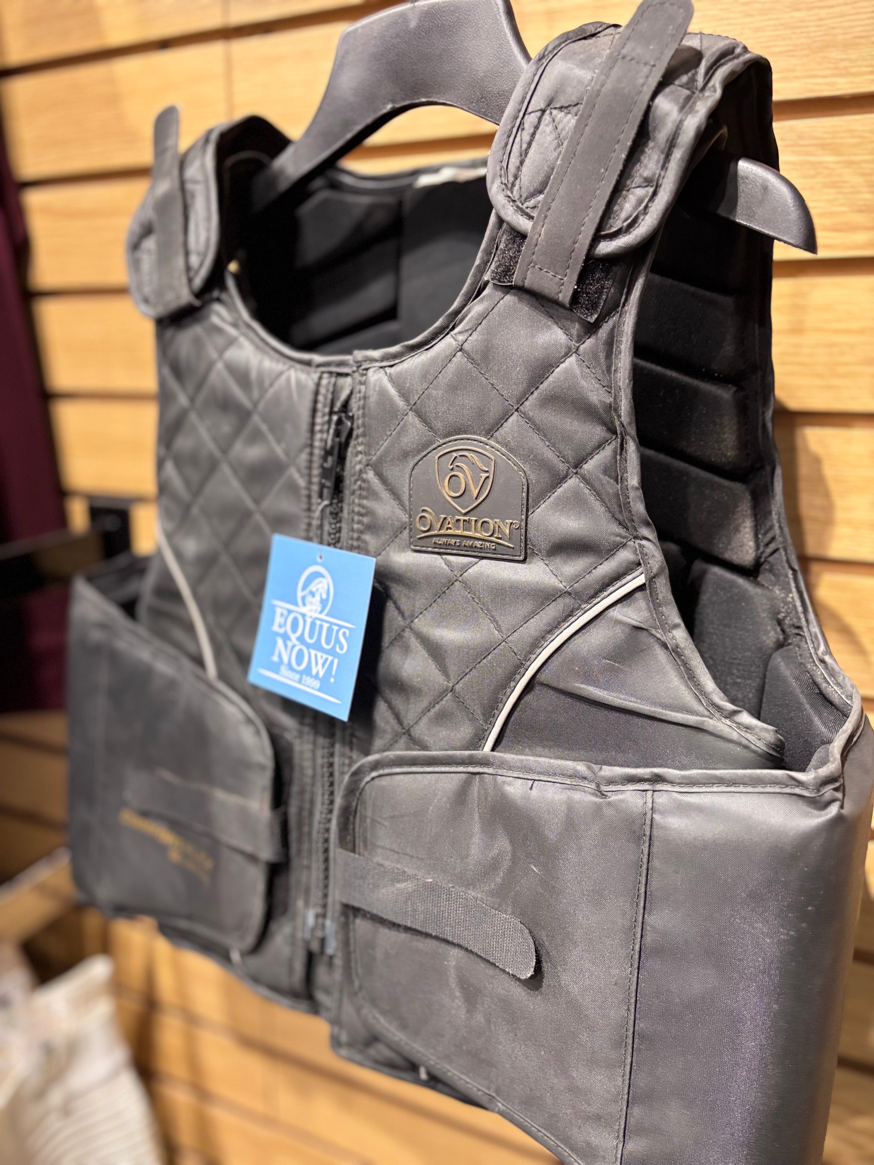 Used Adult Large Ovation ComfortFlex Body Protector Black
