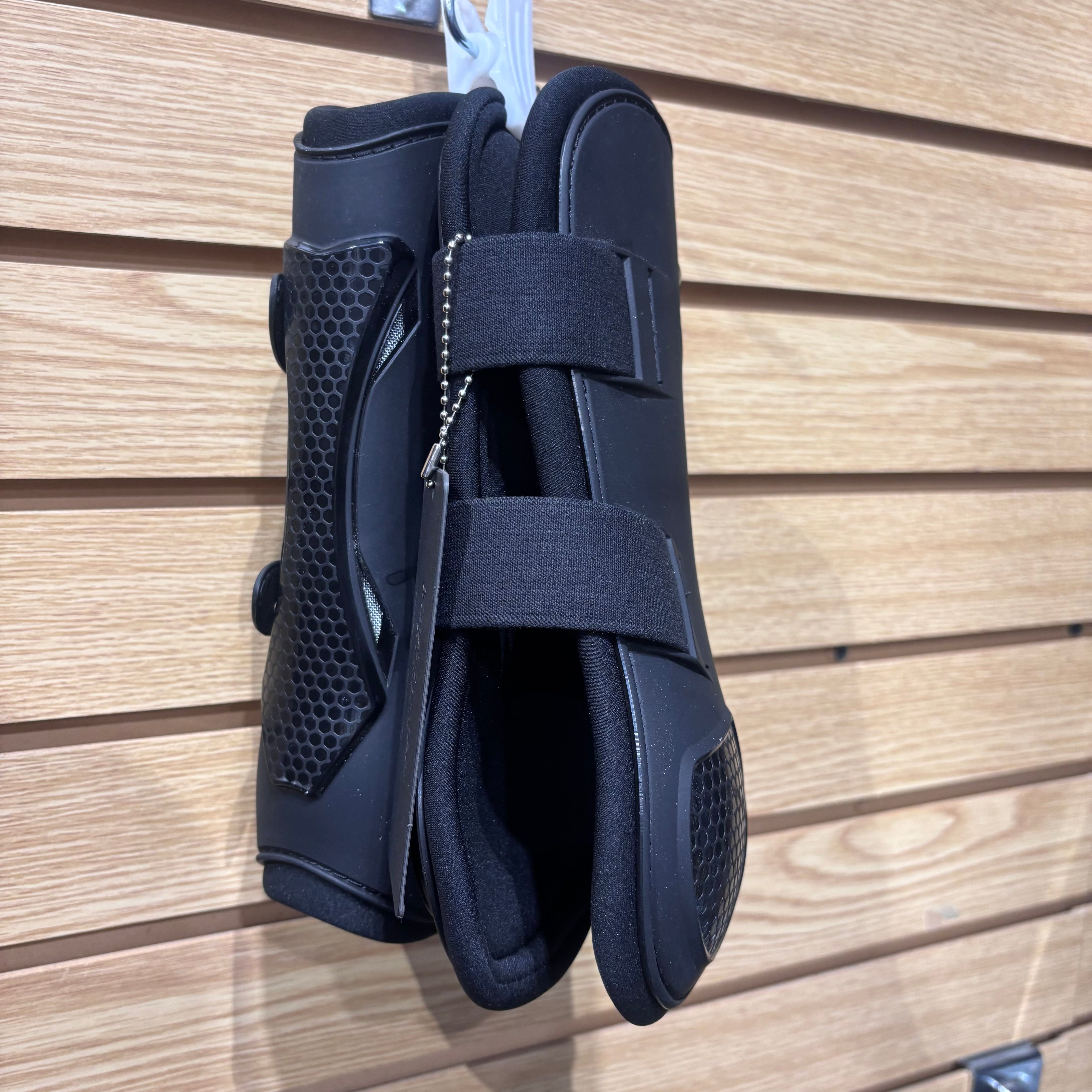 Used Full Black Equestrian Stockholm Anatomic Tendon Boots