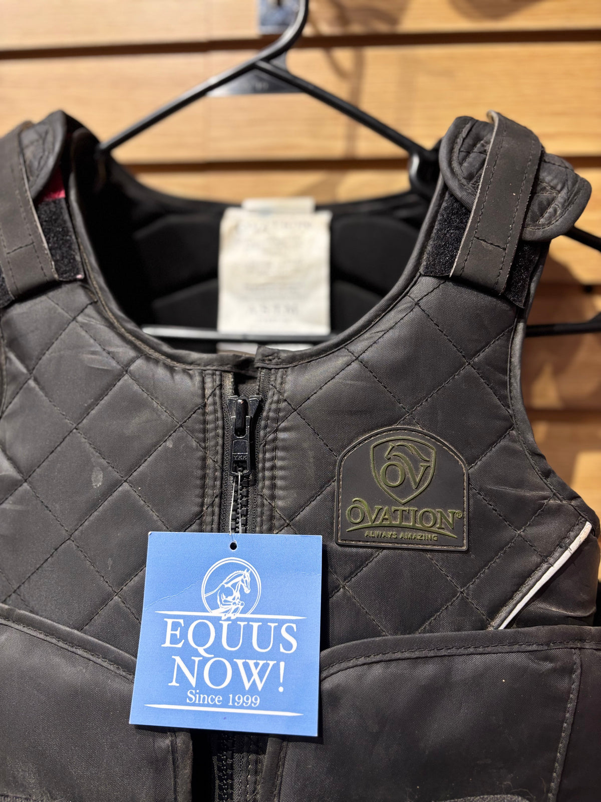 Used Adult XS Ovation Comfortflex Body Protector Black