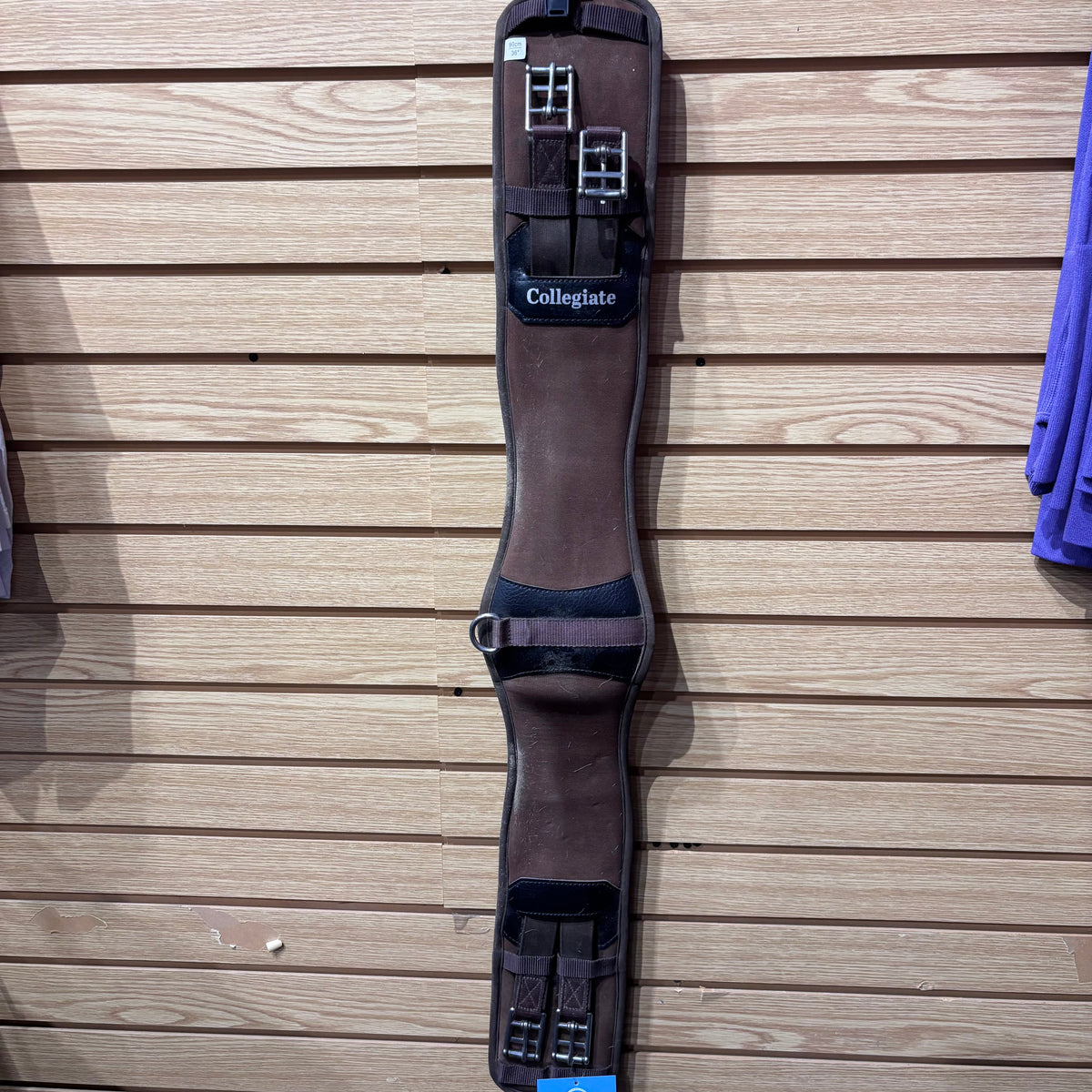Used 36" Brown Collegiate Memory Foam Girth