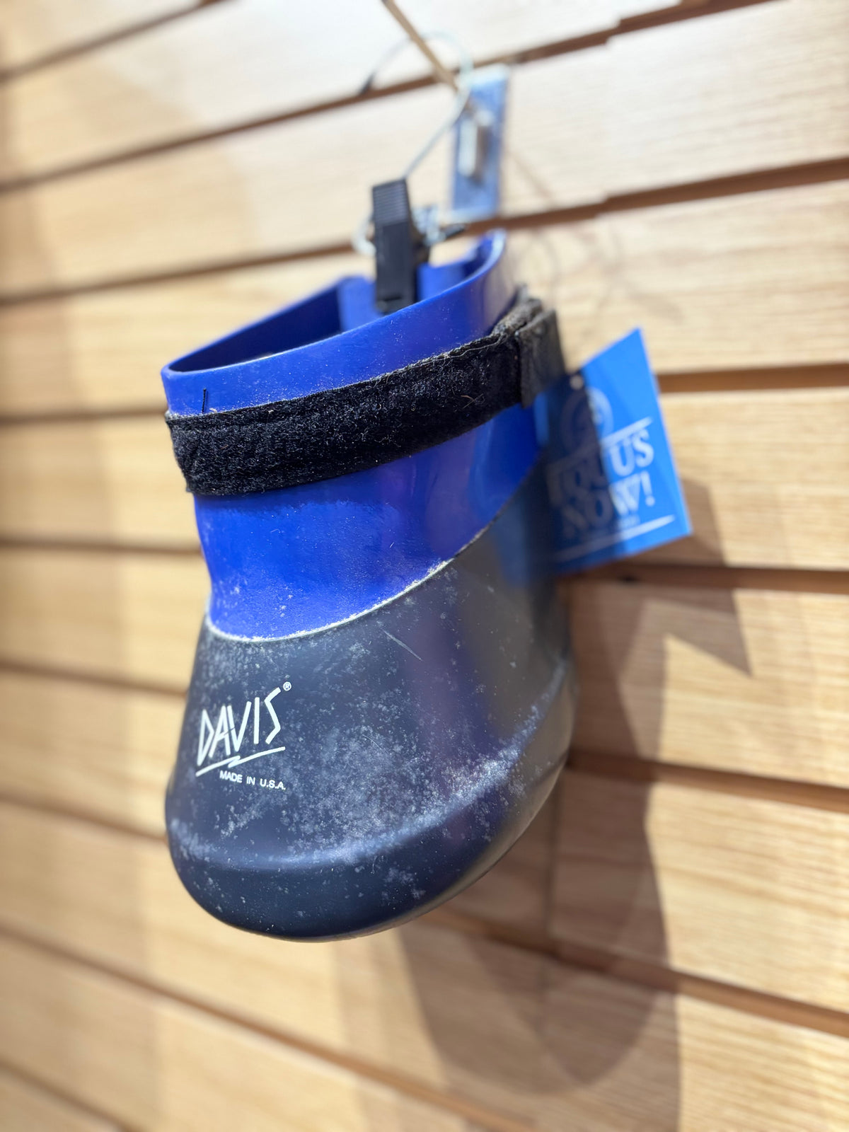 Used 2 Blue Davis Hoof Soaking Boot