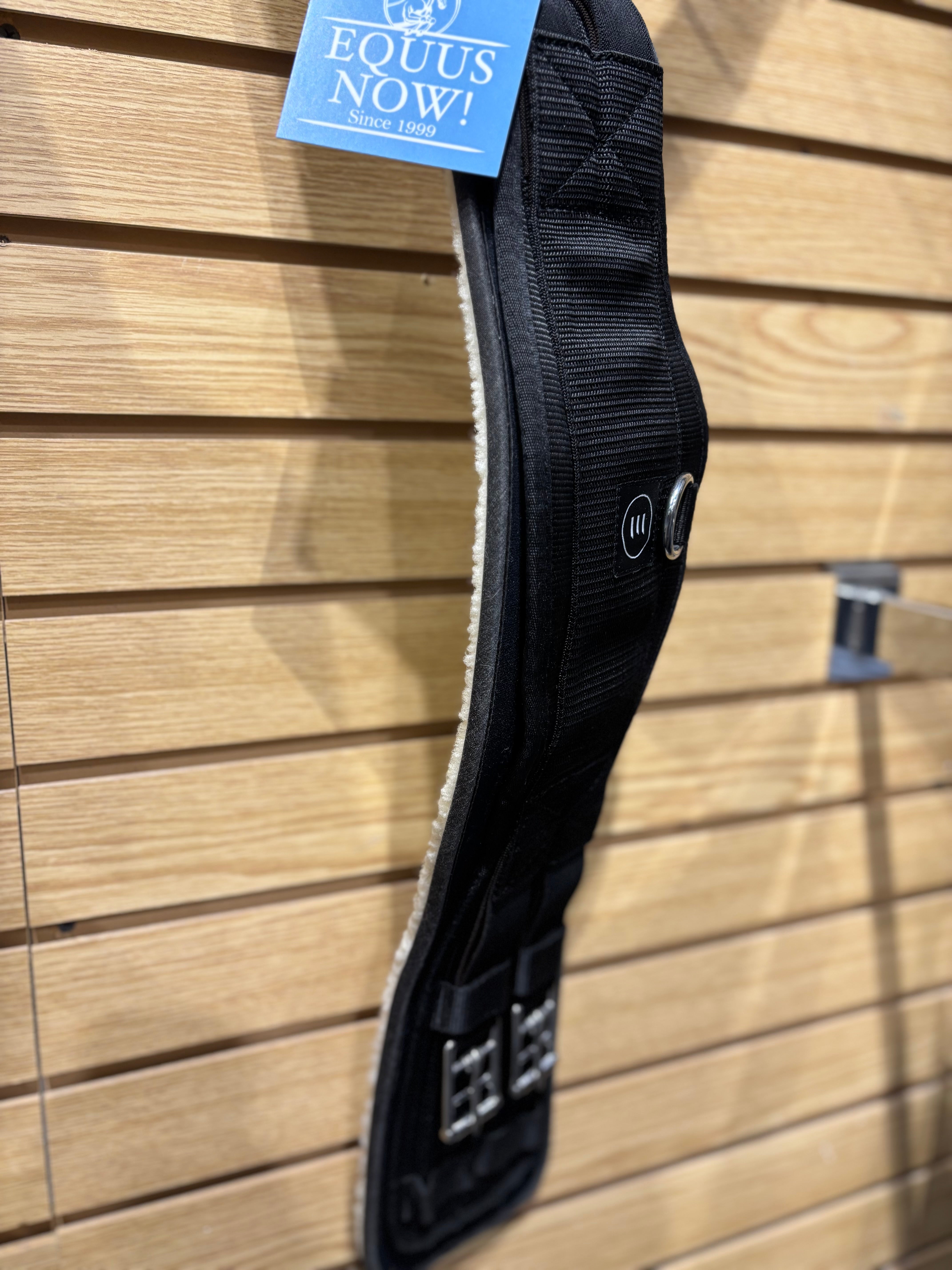 Used 24 EquiFit Sheepskin Dressage Girth