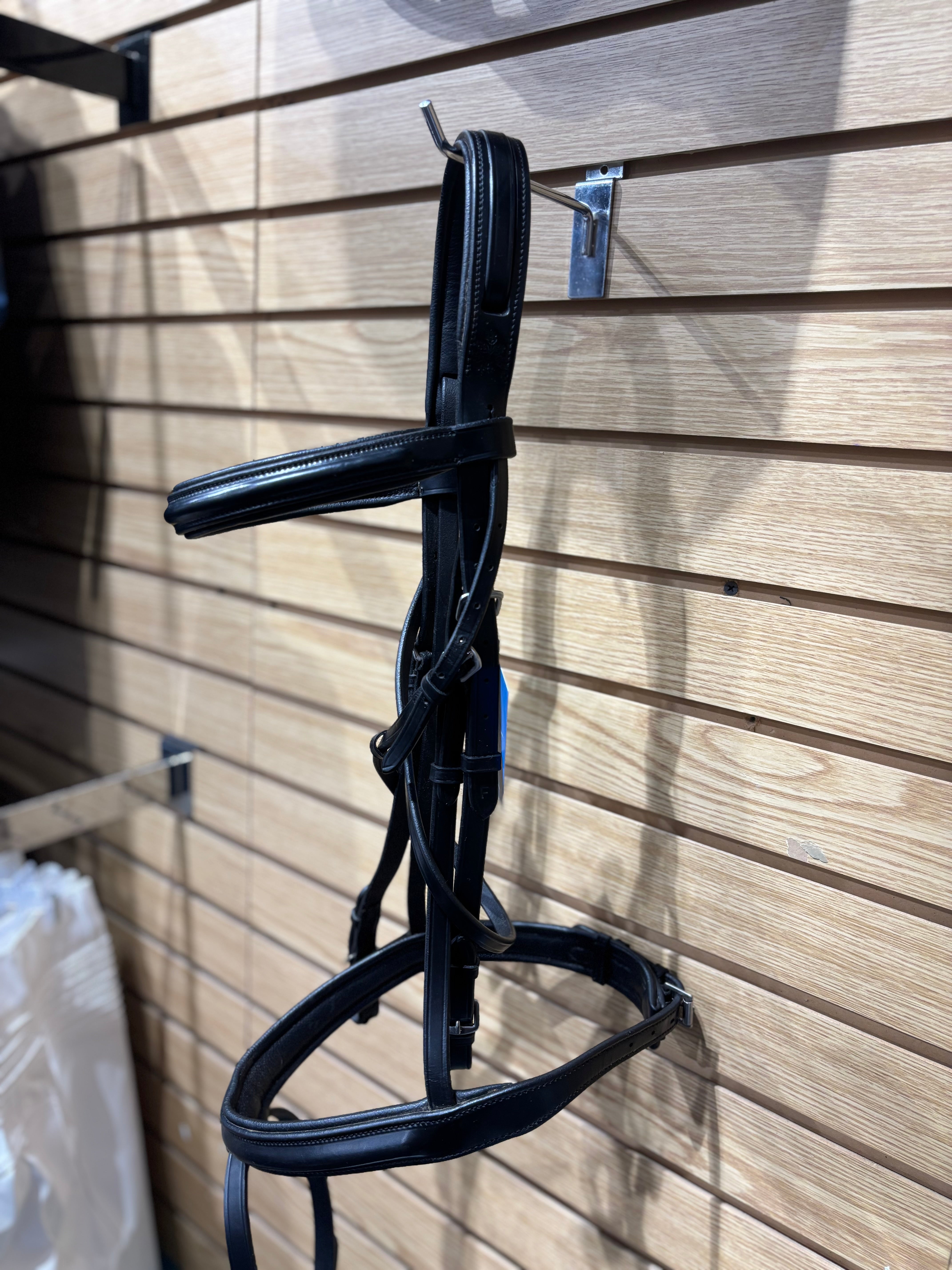 Used Black Oak Full Black Dressage Bridle with Flash
