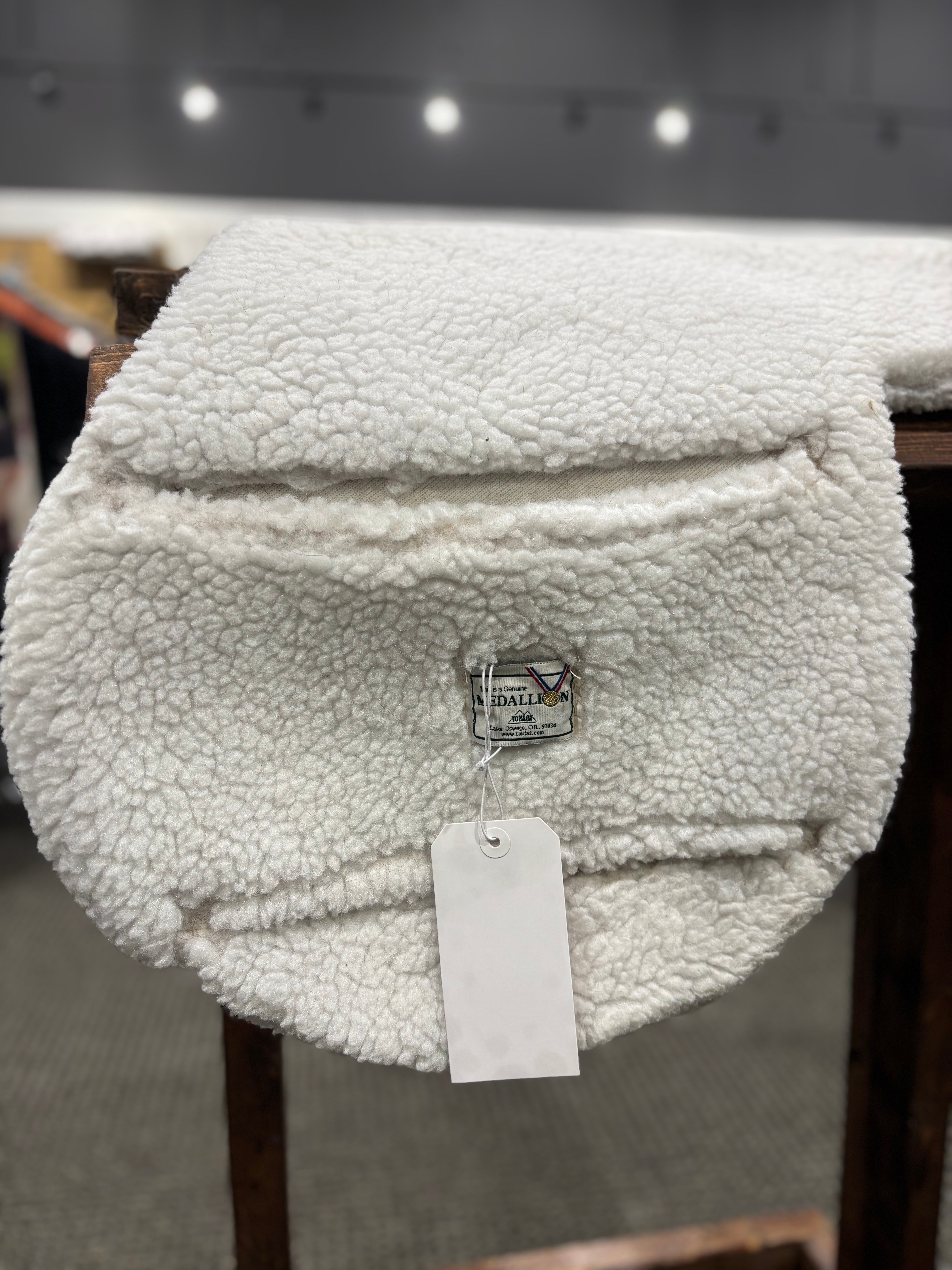 Used 17" White Toklat Medallion Show Pad
