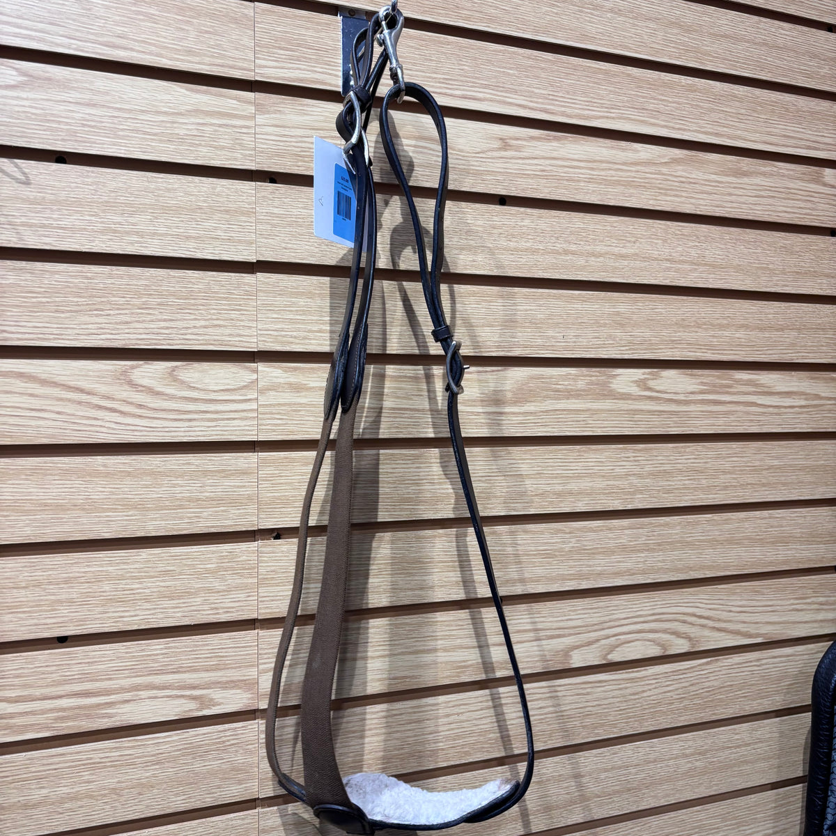 Used Full Camelot Elastic Breastplate