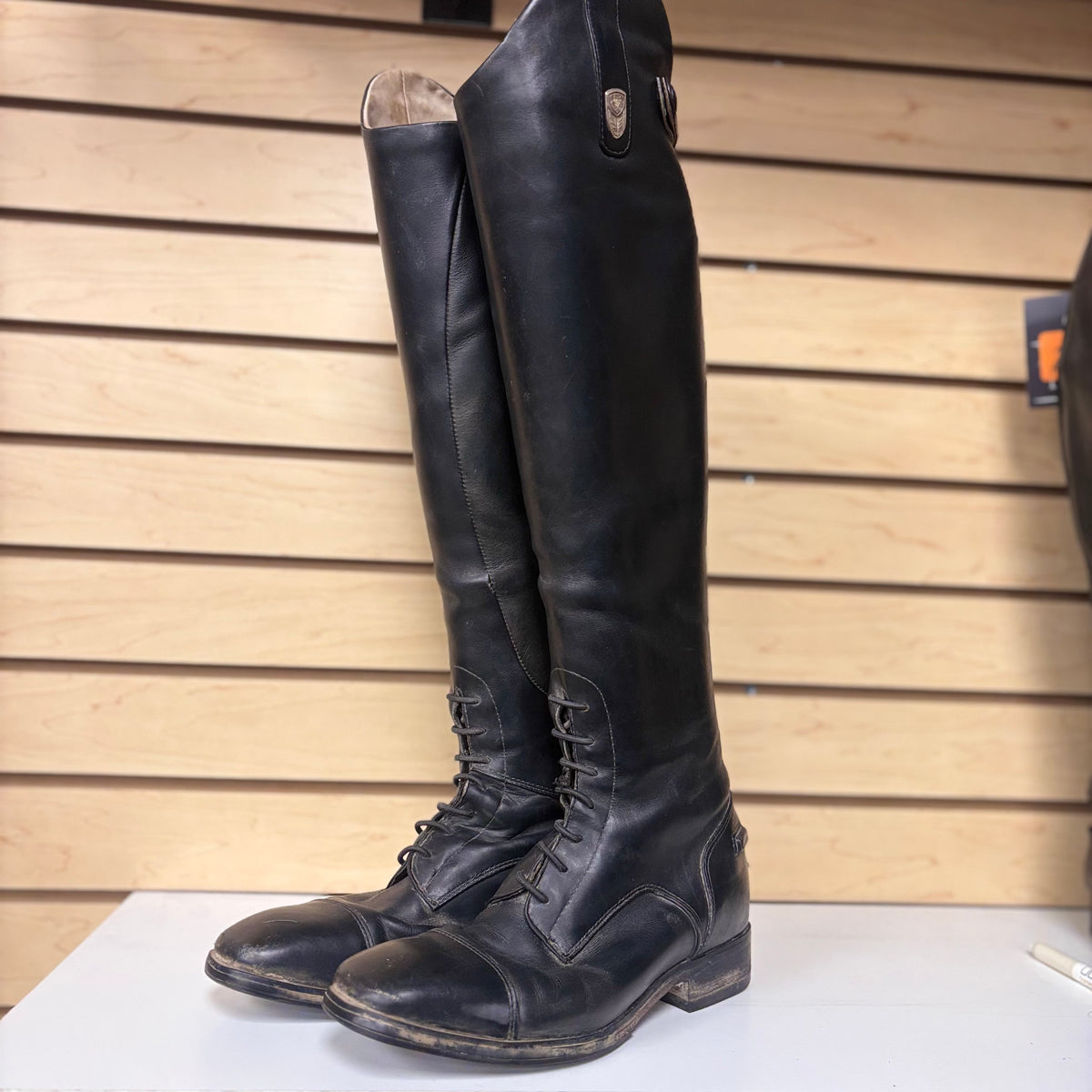 Used 6.5 Black Ariat Field Tall Boots- Med/Slim