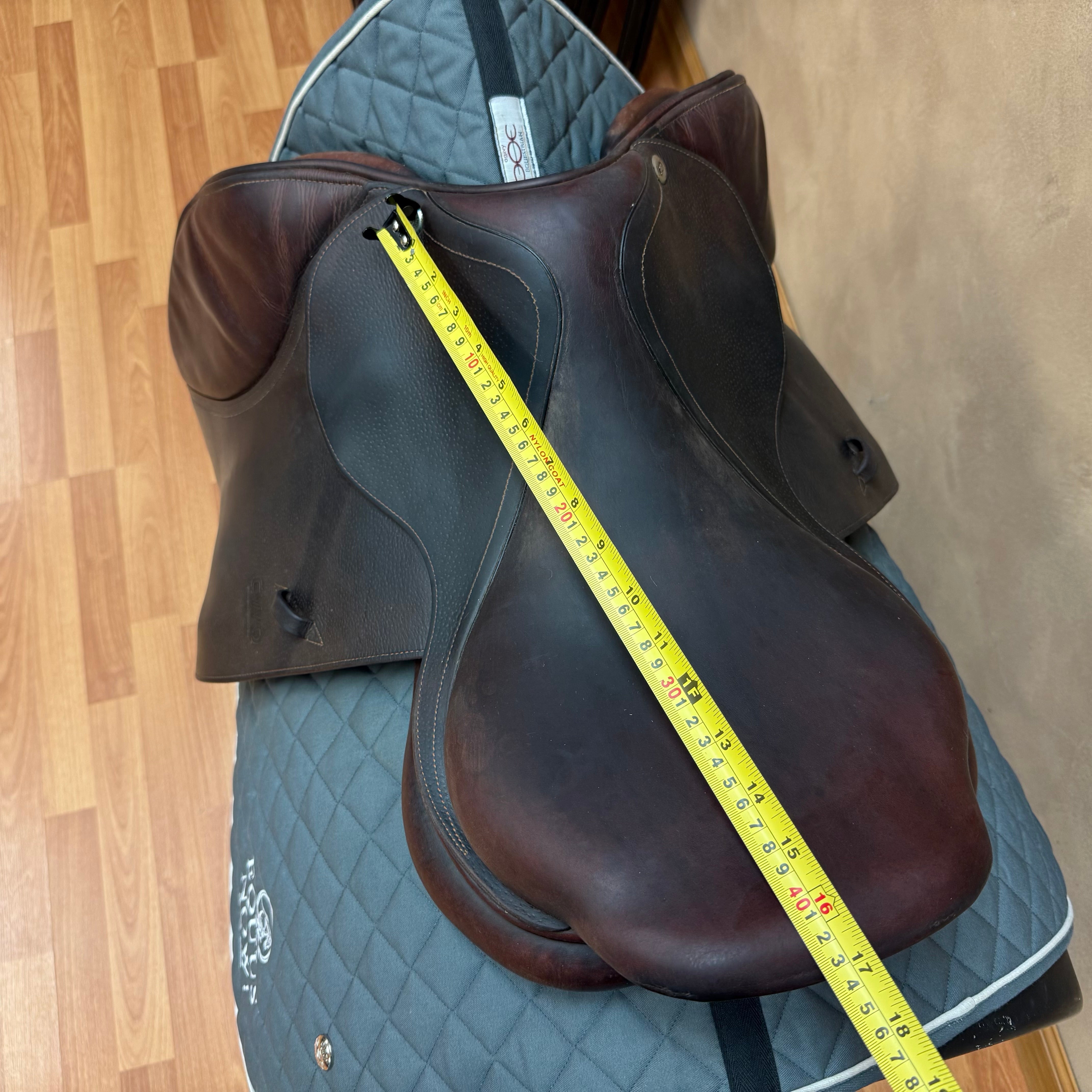 Used CWD SE02 Jump Saddle 17" Medium Tree