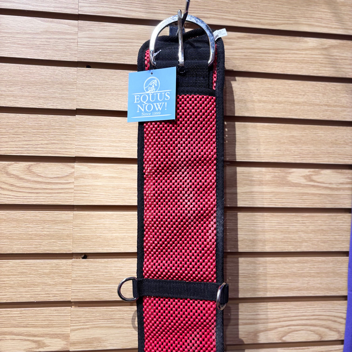 Used 32" Red/Black Western Cinch