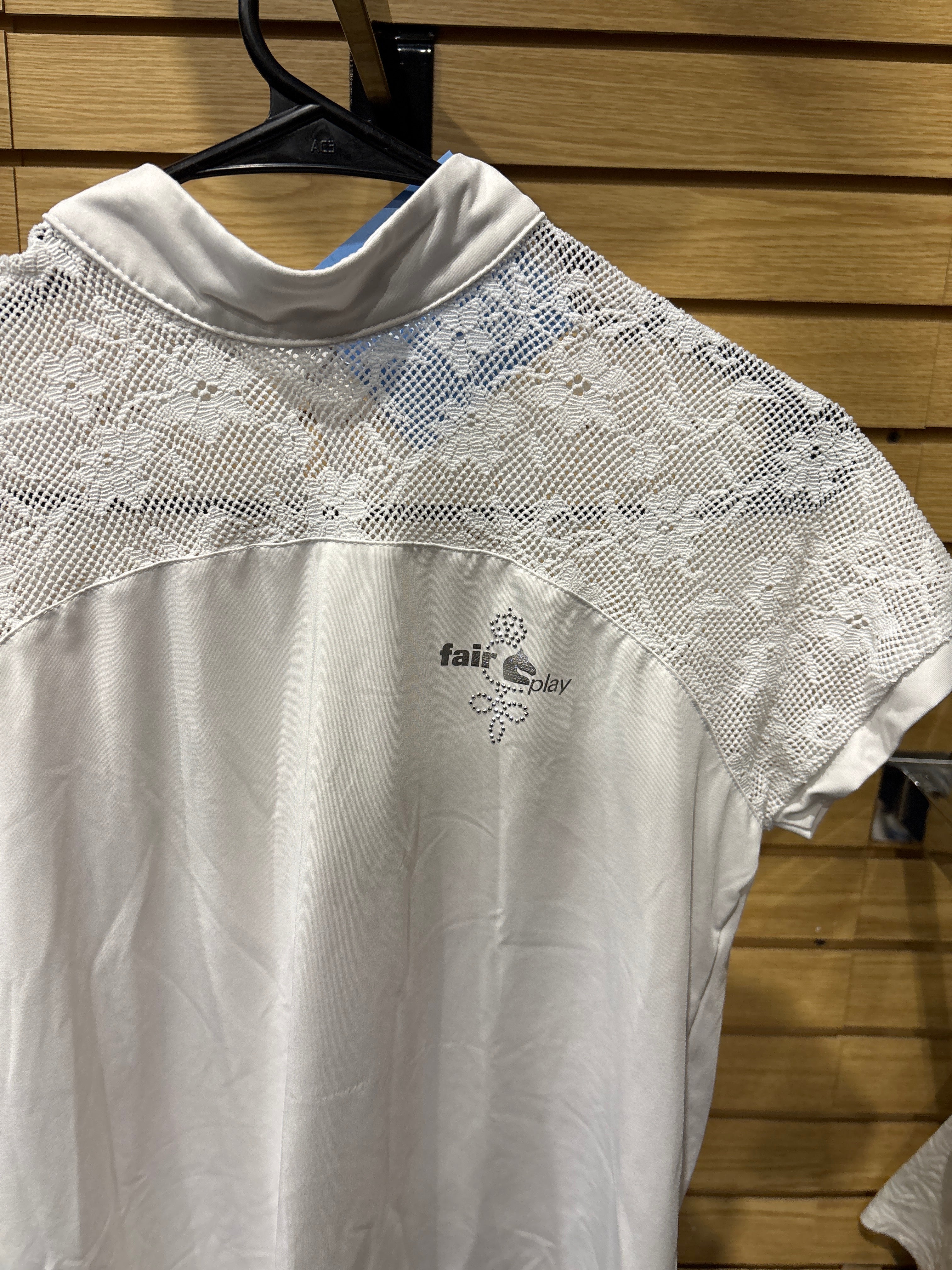 Used XL Fair Play White/Lace Show Shirt