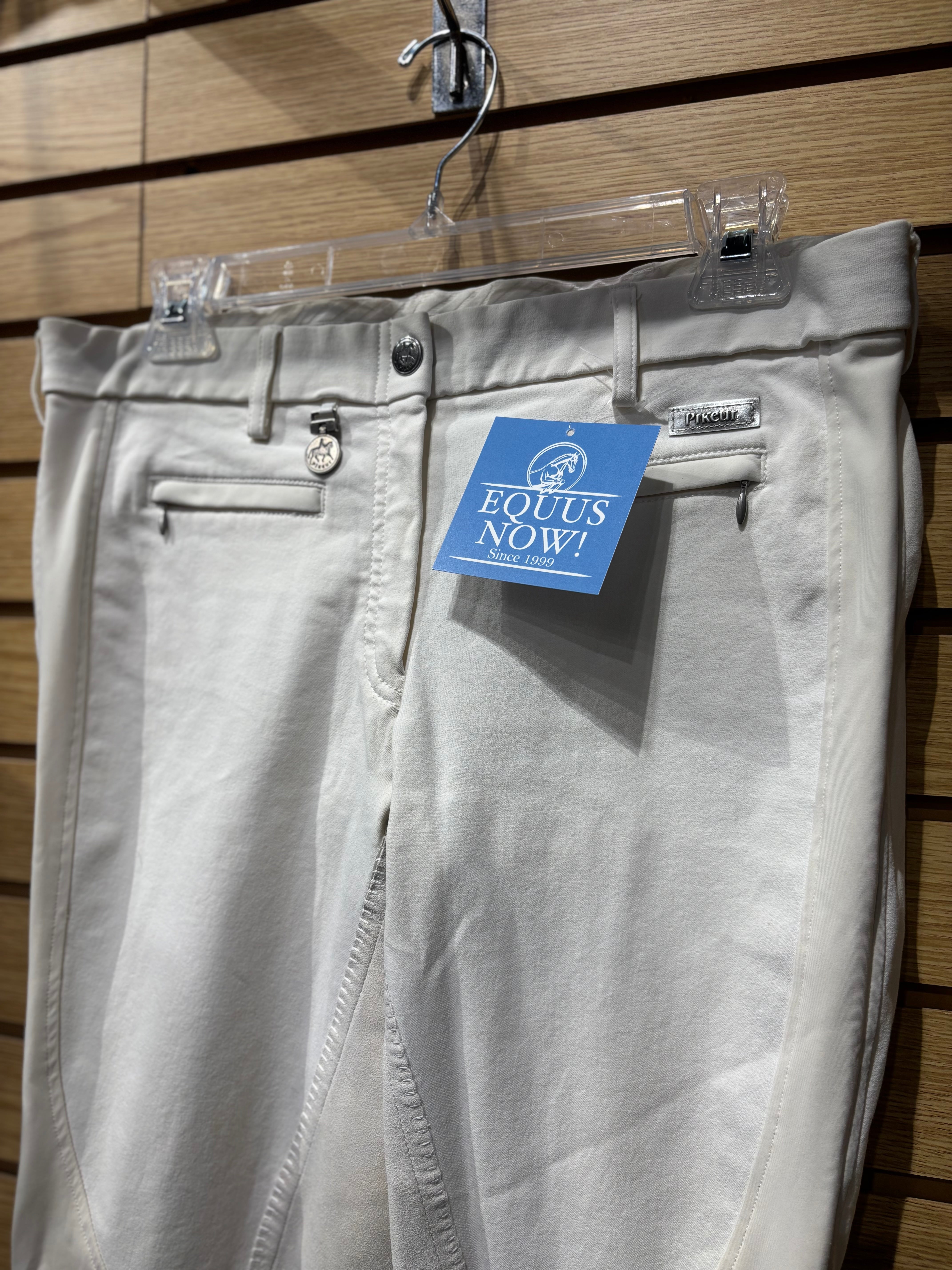 Used Pikeur 32 White Full Seat Breeches