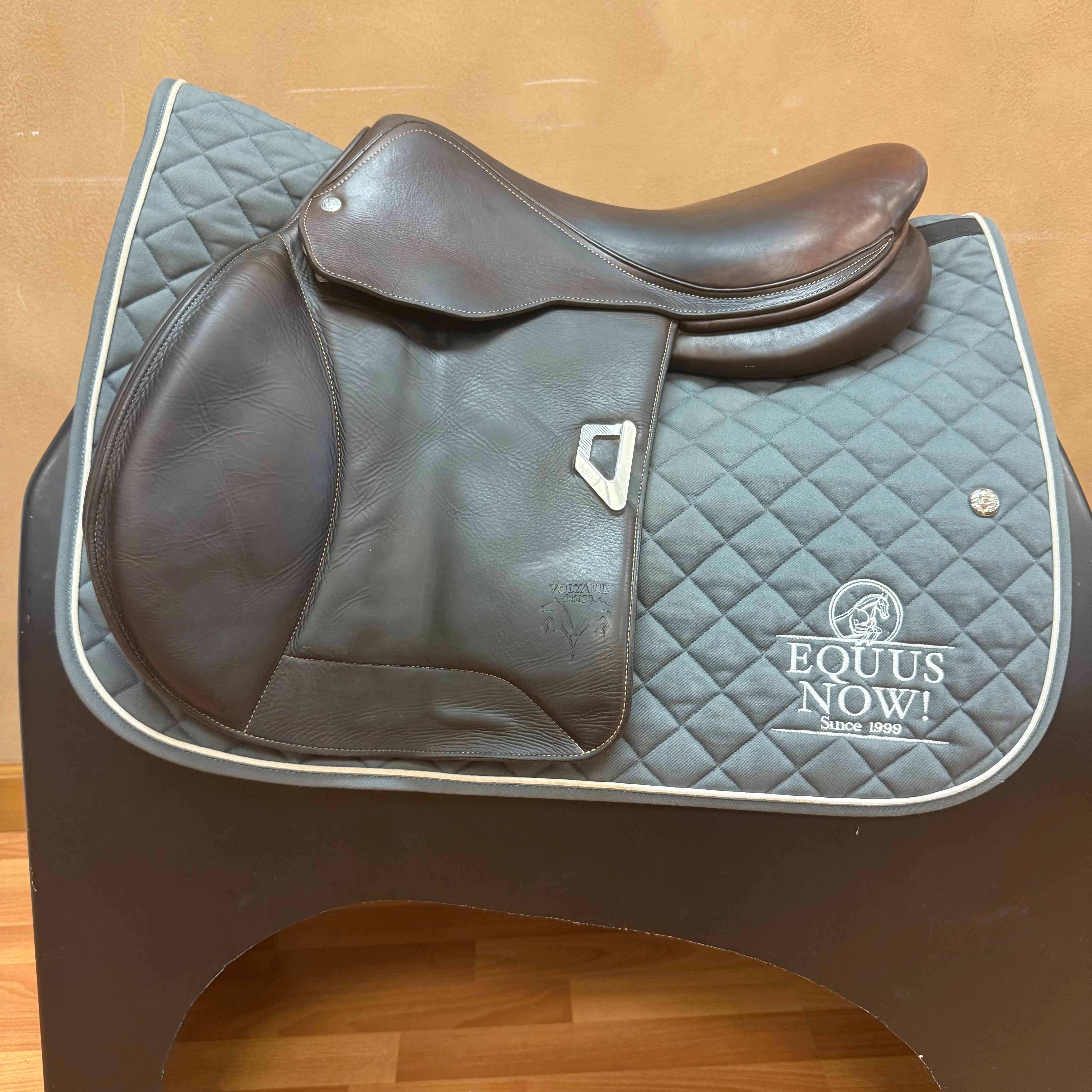 Used Voltaire Blue Infinite 3.0 Jump Saddle 17.5” Medium Wide Tree