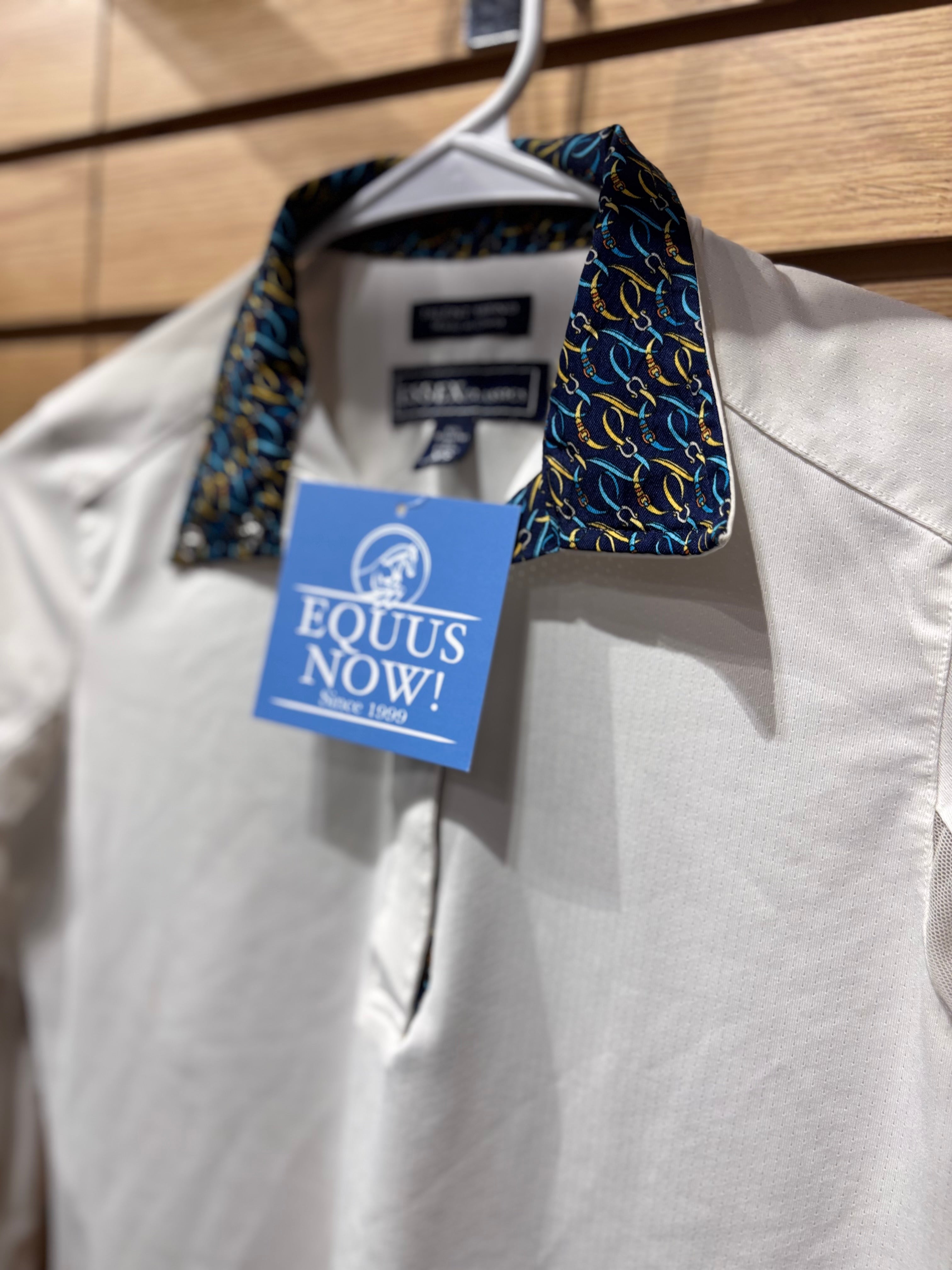 Used XS White Essex Classics Long Sleeve Show Shirt