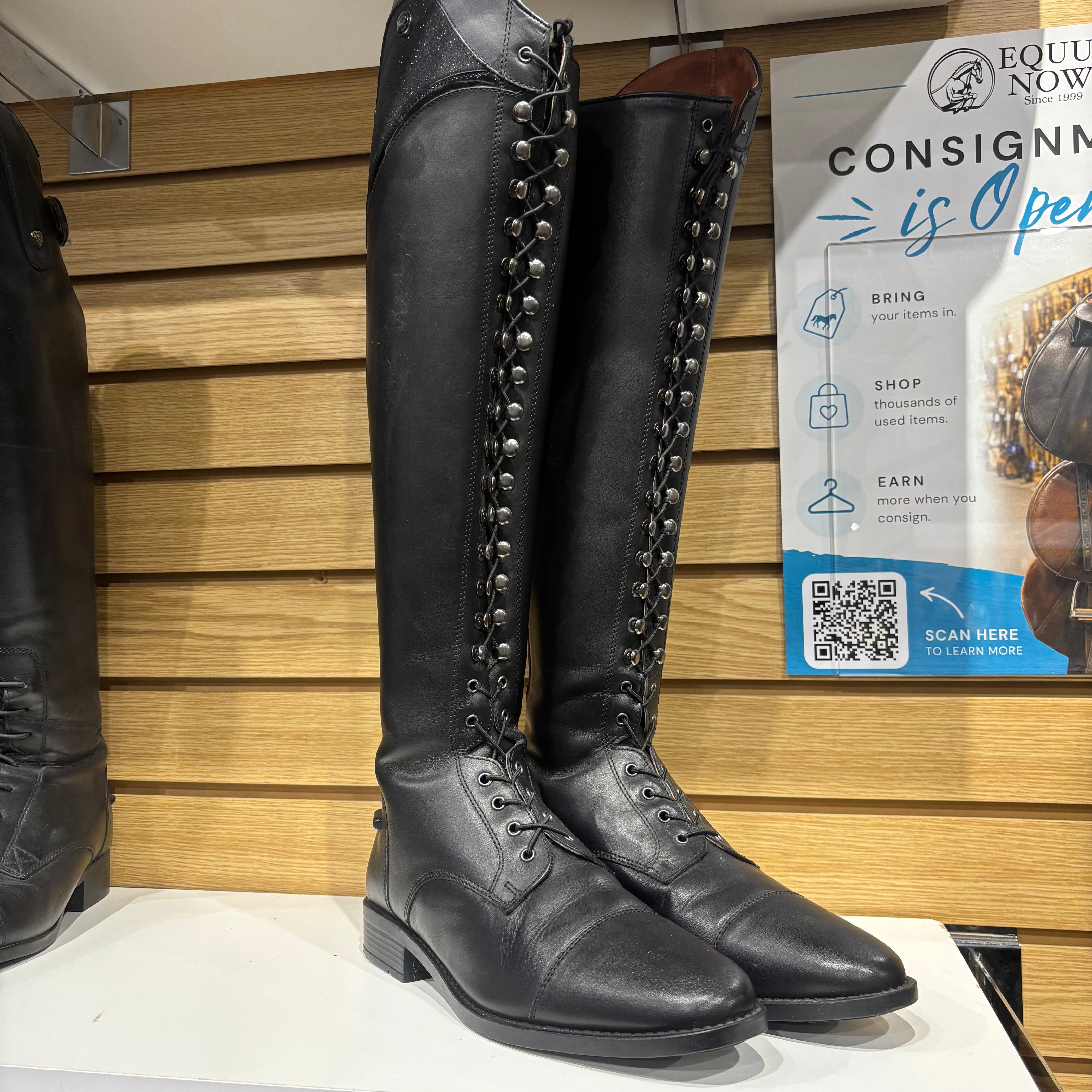 Used QHP 39 Black Dressage Boots
