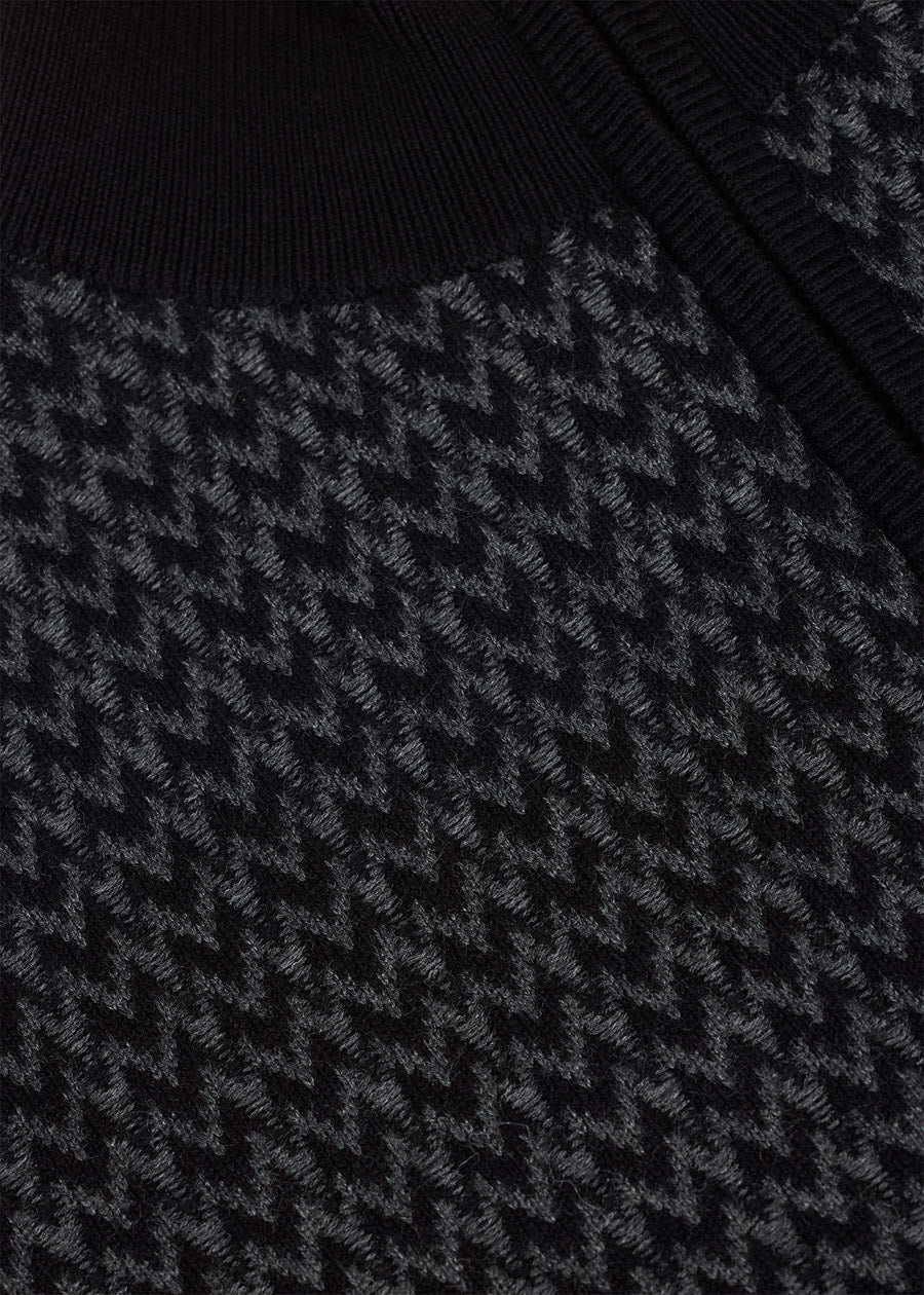 #color_Black/ Charcoal