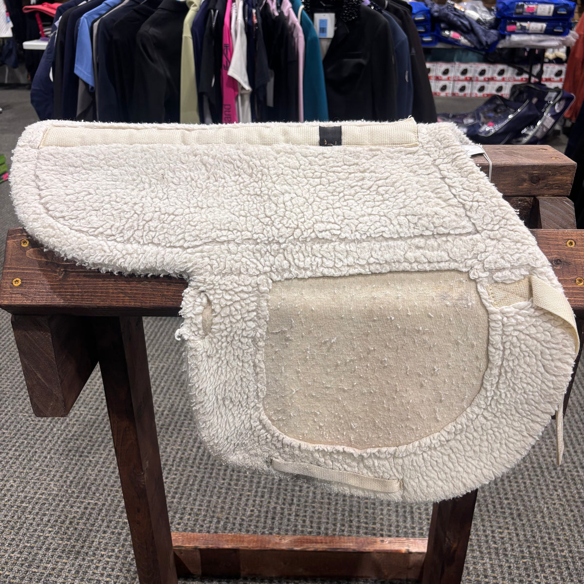 Used White Fleece Shaped Pad