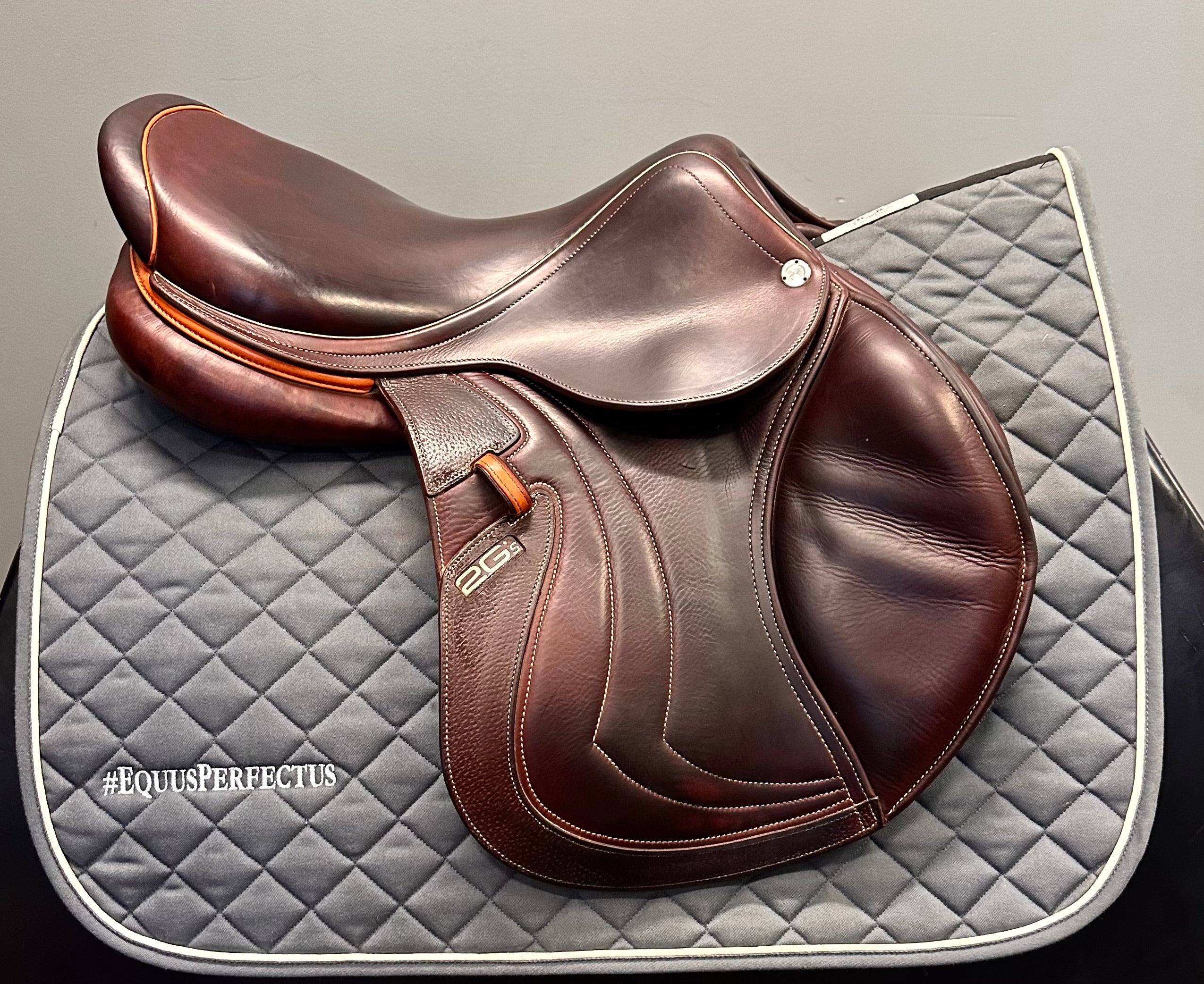 Used CWD Mademoiselle Jump Saddle 17" Medium Gullet