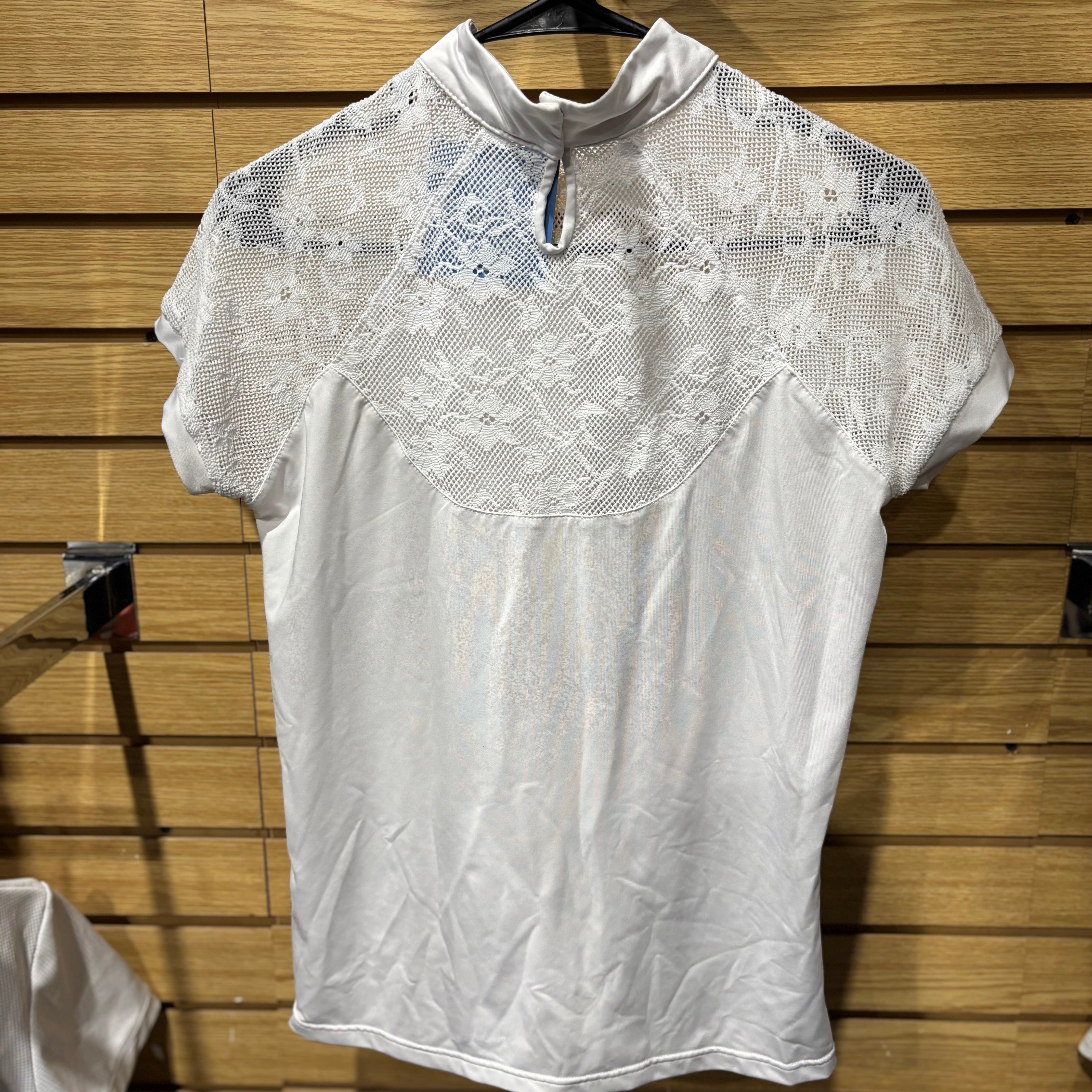 Used XL Fair Play White/Lace Show Shirt