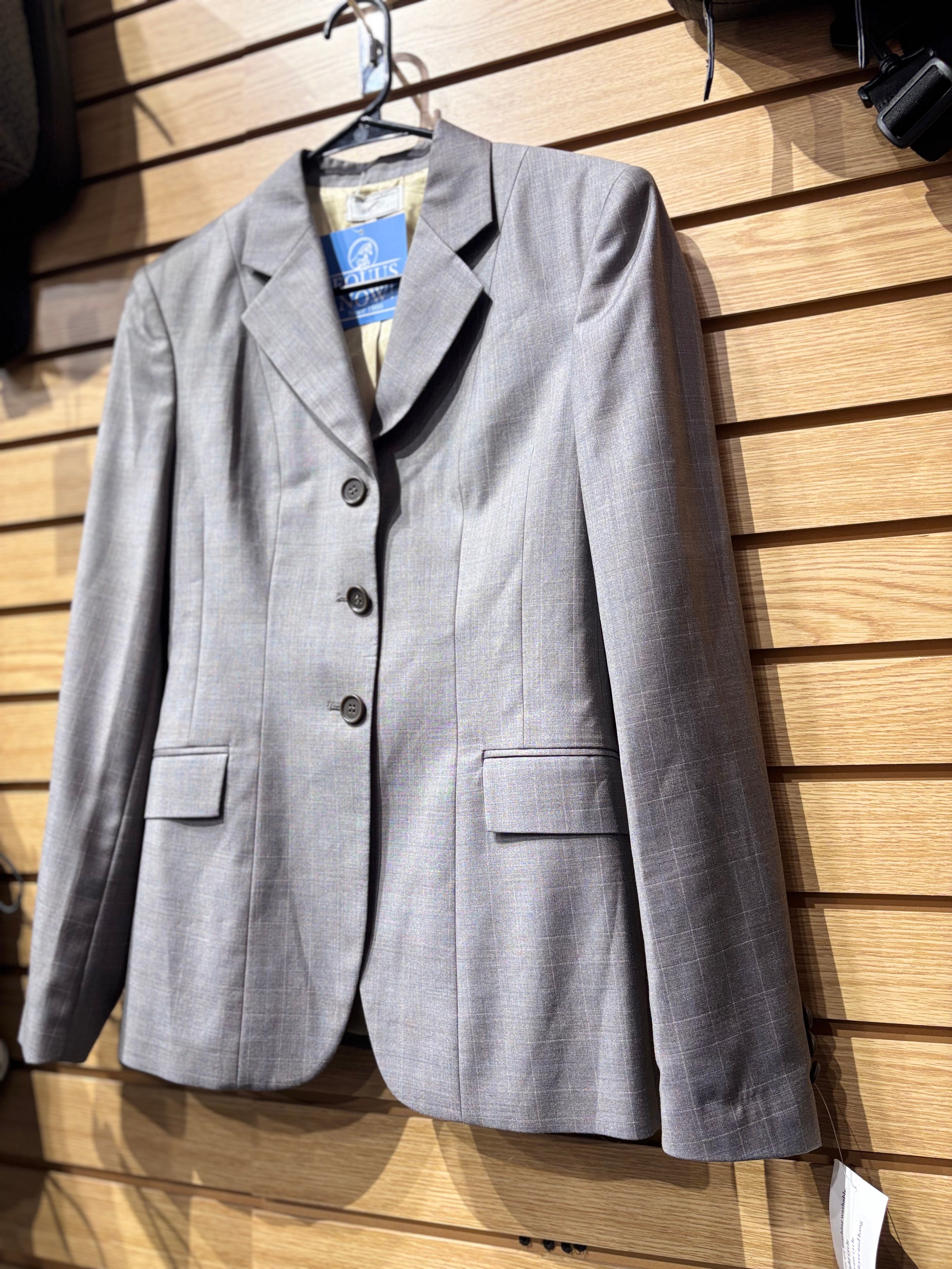 Used The Wellington Collection 8R Grey Hunt Coat