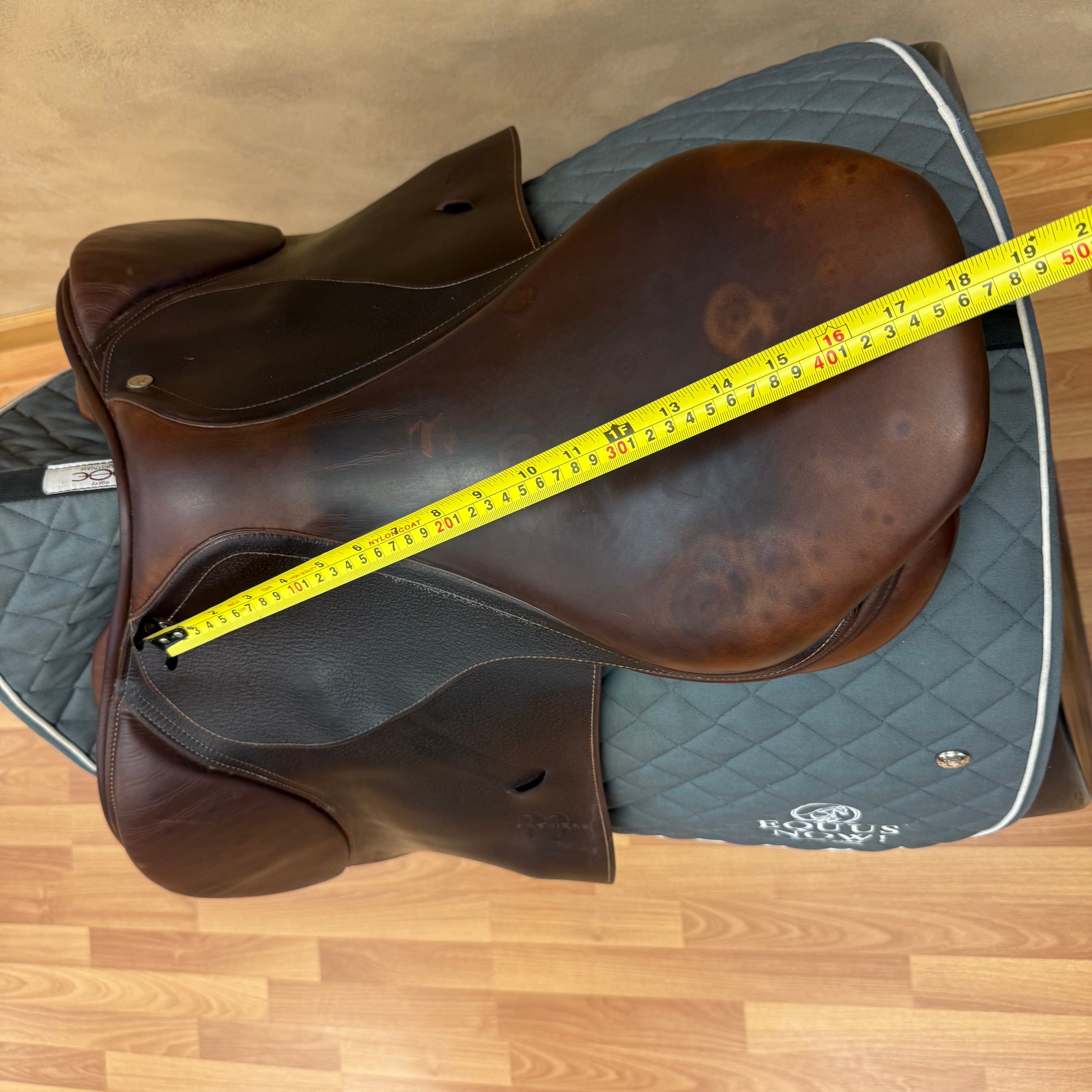 Used PJ Premier Jump Saddle 18" Medium Tree