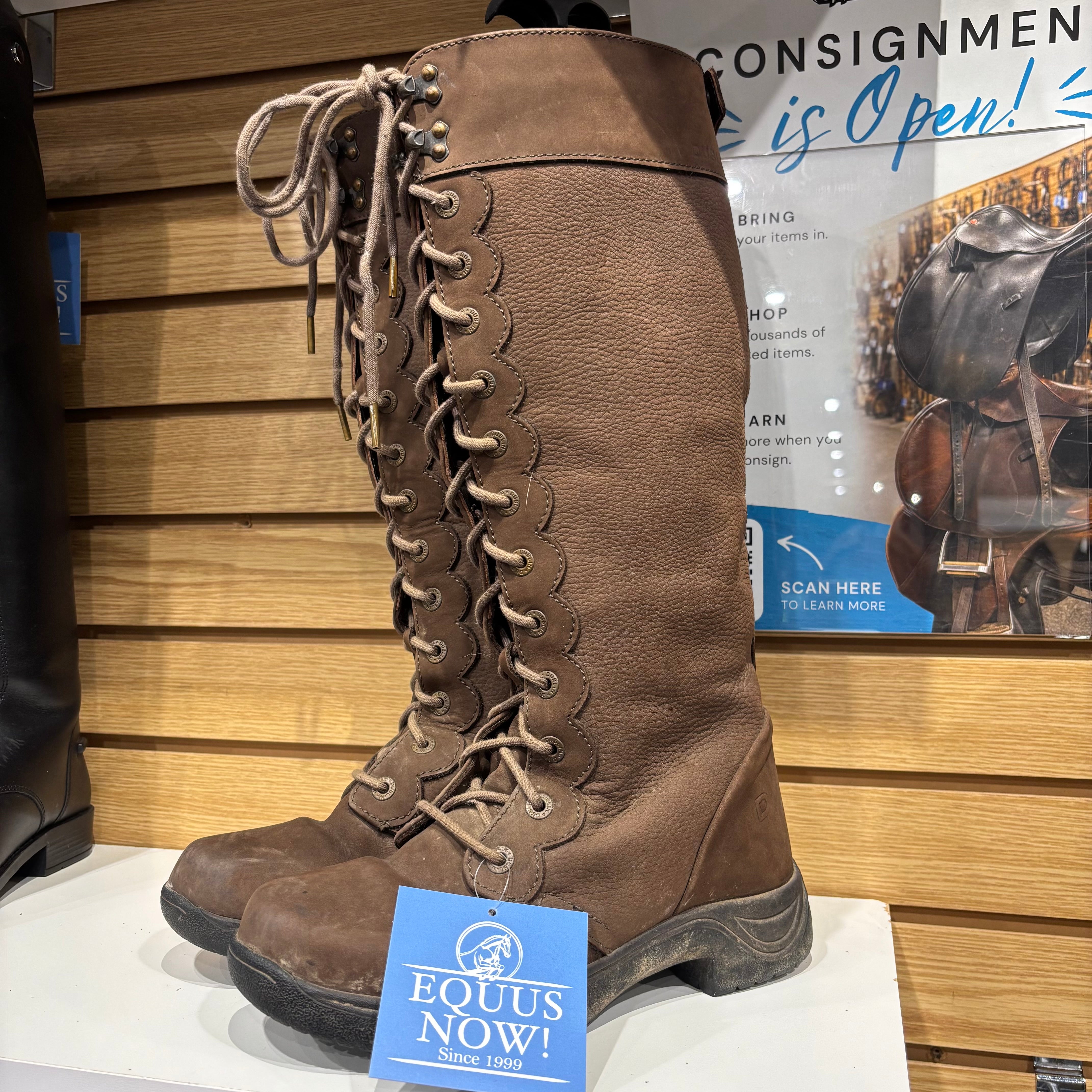 Used 9.5 Regular Calf Brown Dublin Country Boots