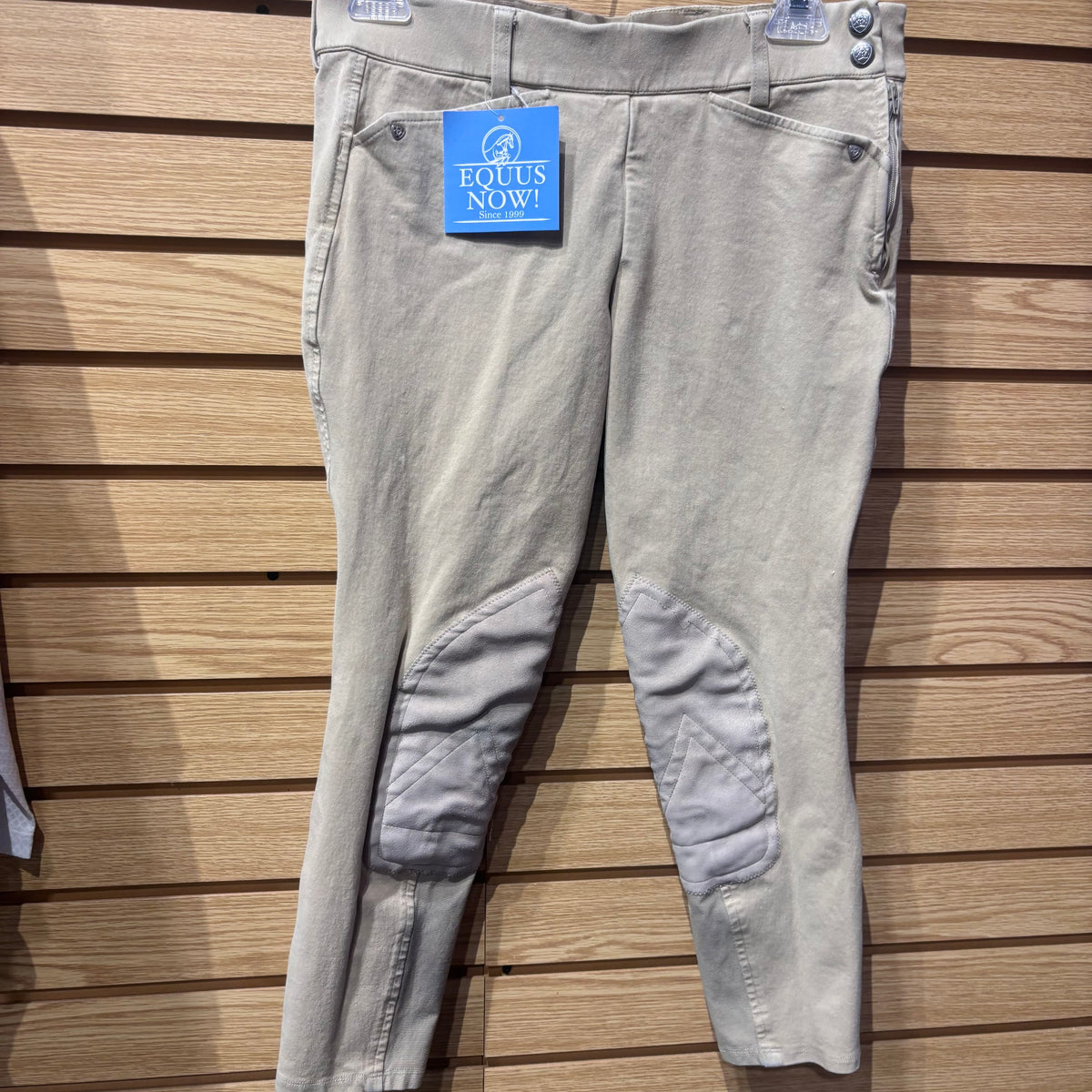 Used Ariat 28R Tan Knee Patch Breech