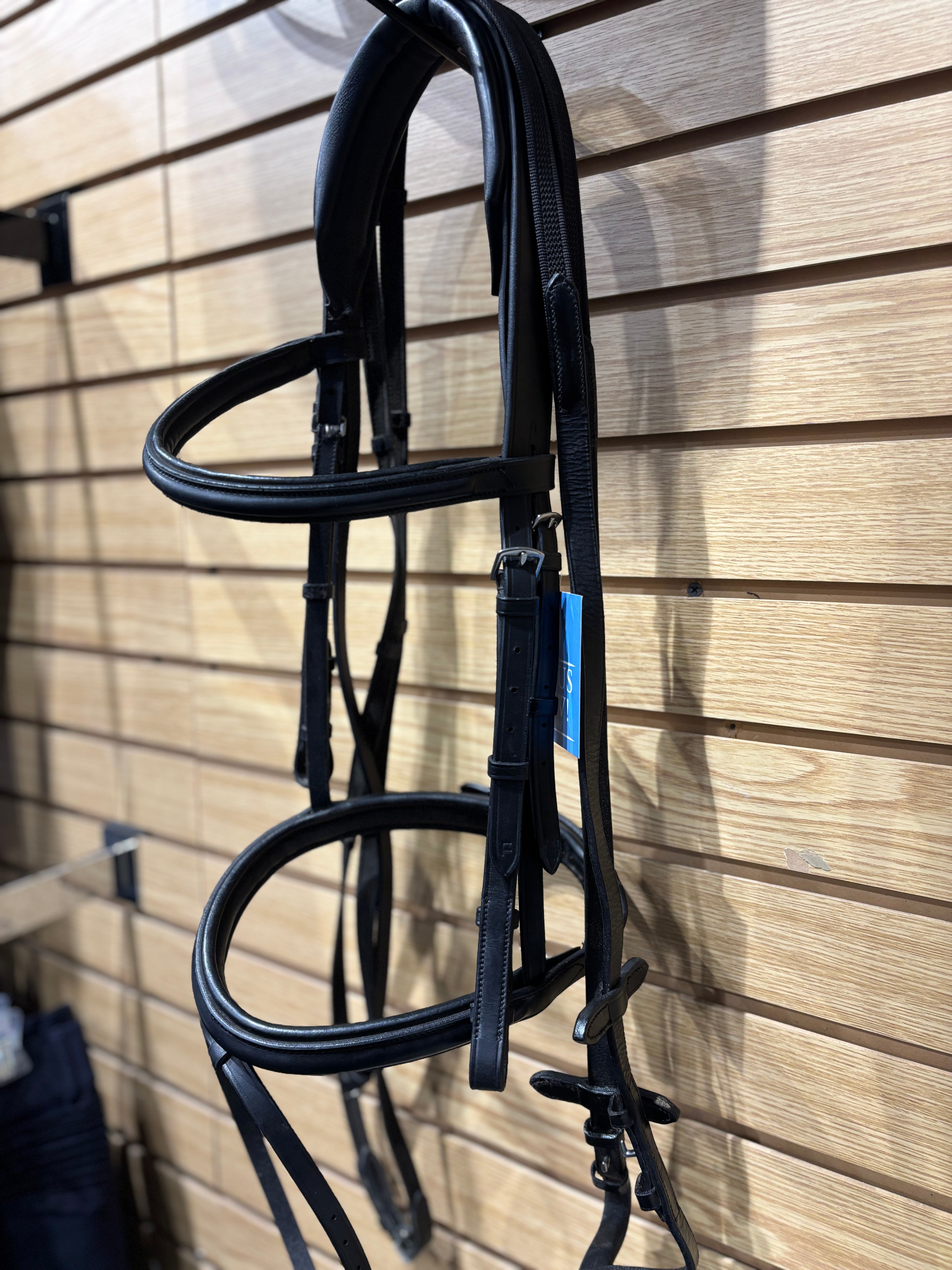 Used Warmblood Black Dressage Bridle with Reins