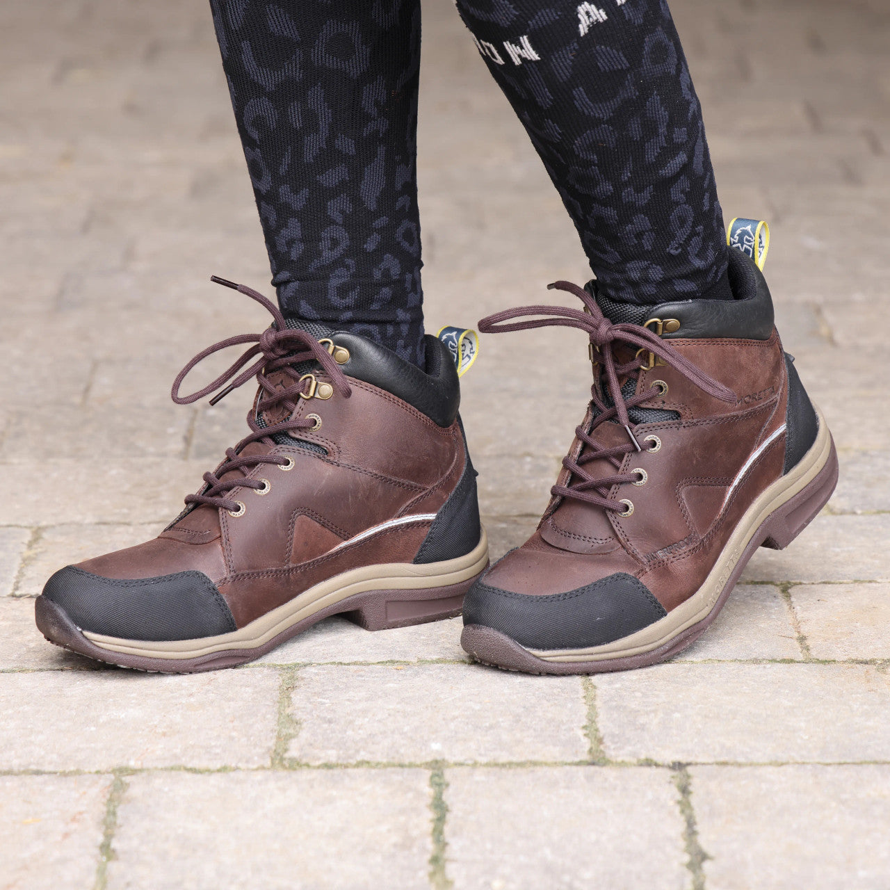 Moretta Eleonora XGRIP Boots - main