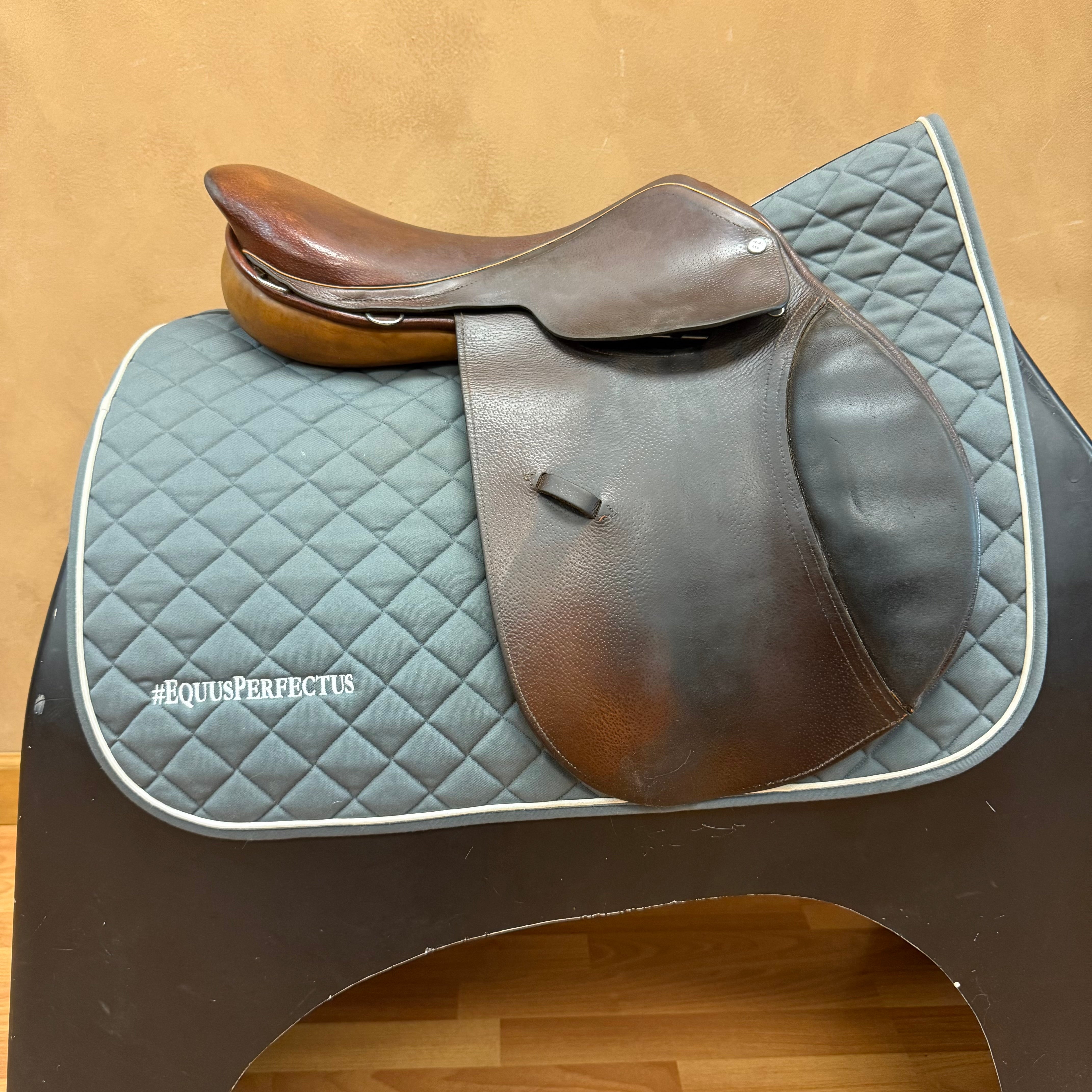Used Beval Jump Saddle 17" Medium Tree