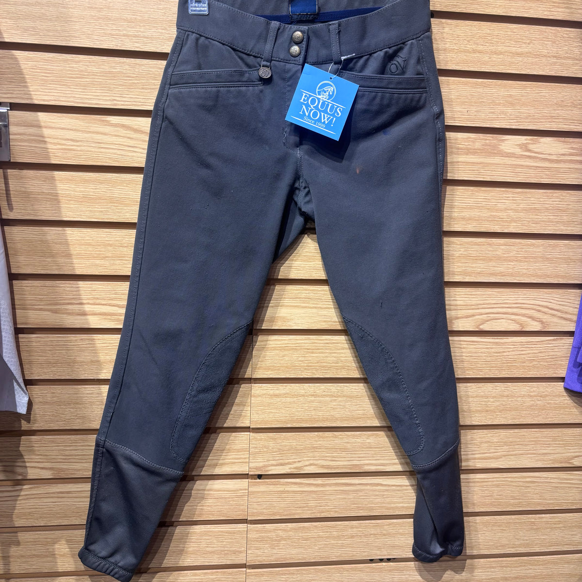 Used 26r Grey Ovation Knee patch Breeches