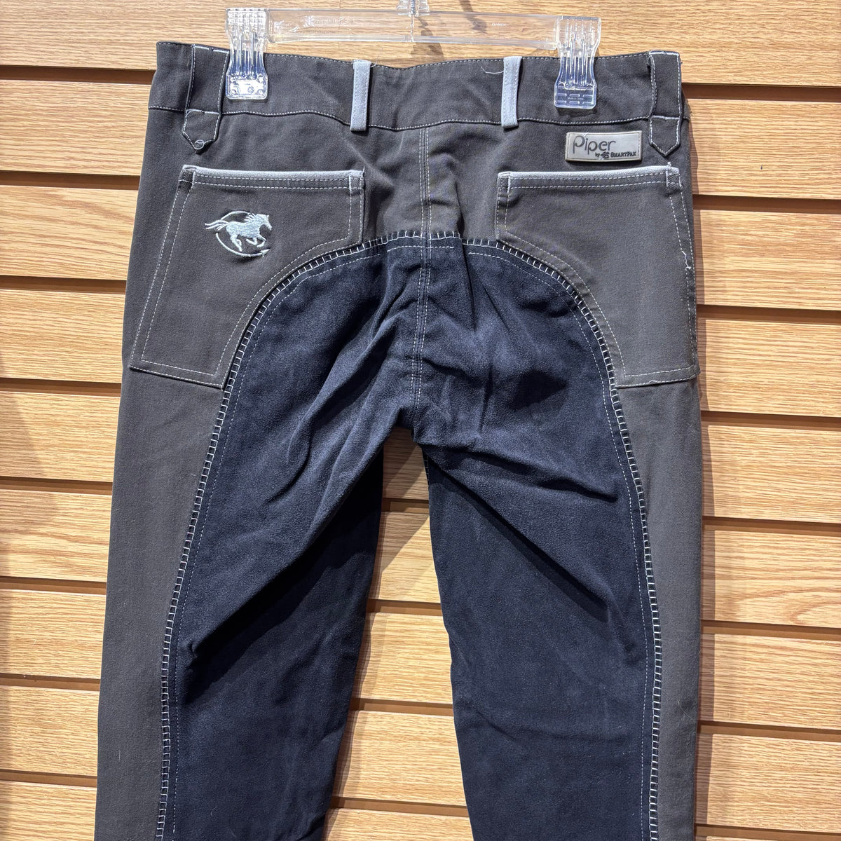 Used 26L Grey Smartpak Piper Full Seat Breeches