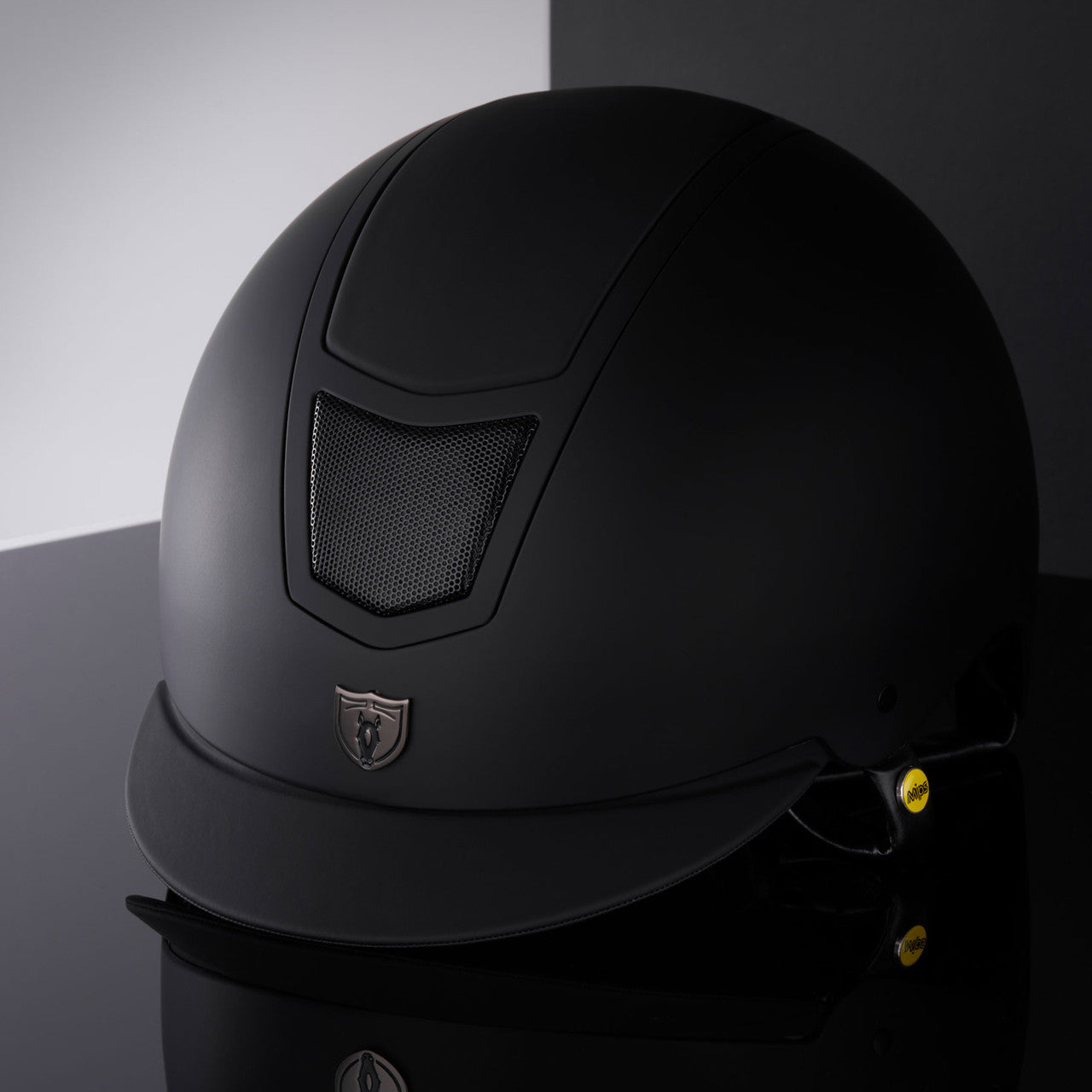 Tipperary Devon MIPS Helmet - supporting