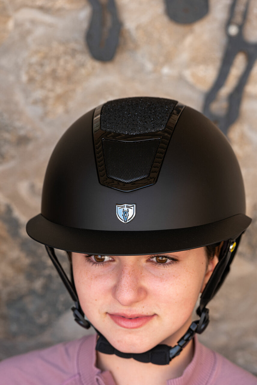 Tipperary Devon MIPS Wide Brim Helmet - Sparkle Top - supporting