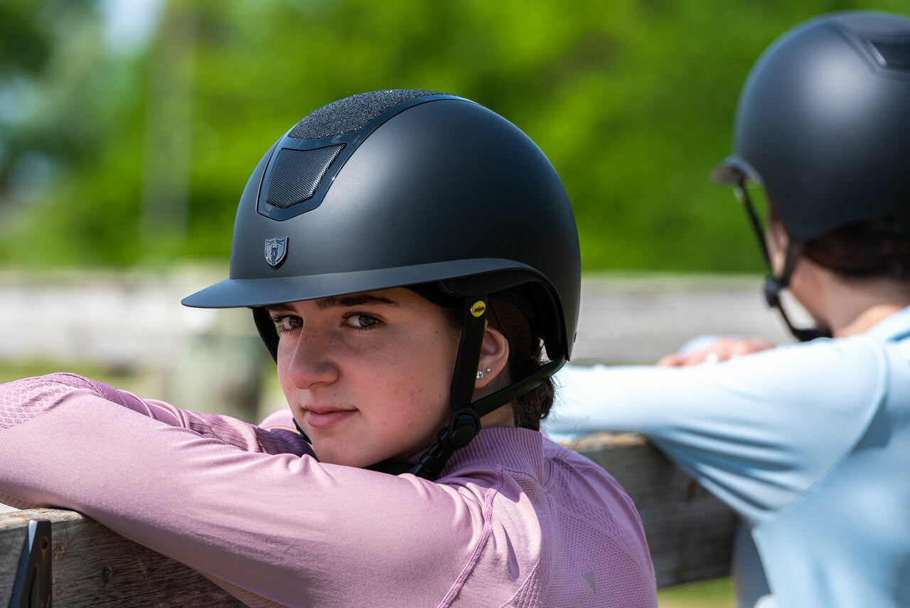 Tipperary Devon MIPS Wide Brim Helmet - Sparkle Top - supporting