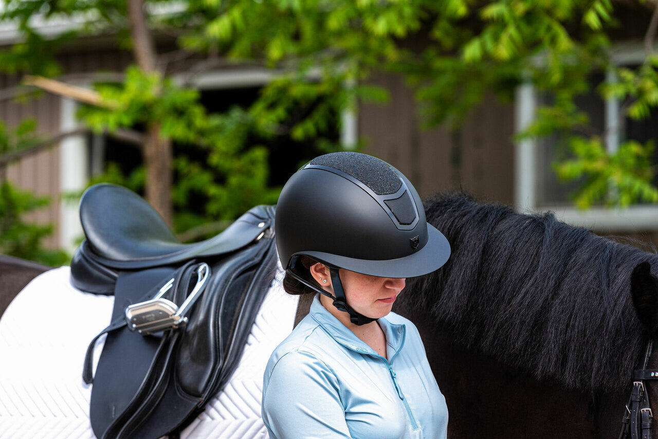 Tipperary Devon MIPS Wide Brim Helmet - Sparkle Top - supporting