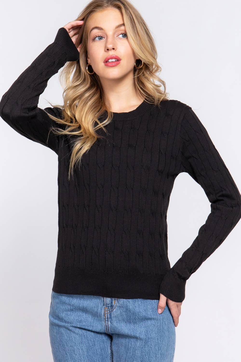 Long Sleeve Round Neck Cable Sweater