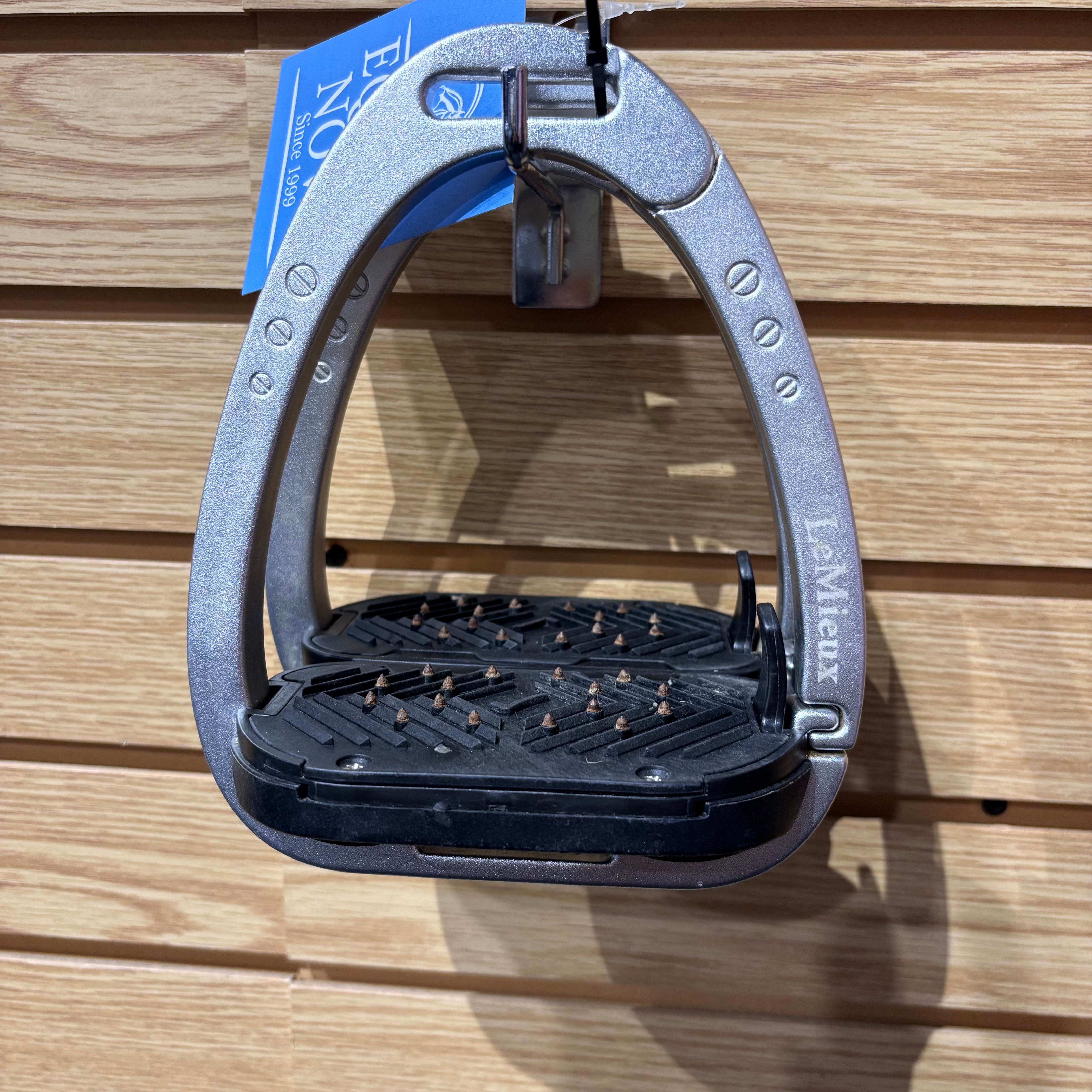 Used 4.5" Silver LeMieux Vector Balance Stirrups
